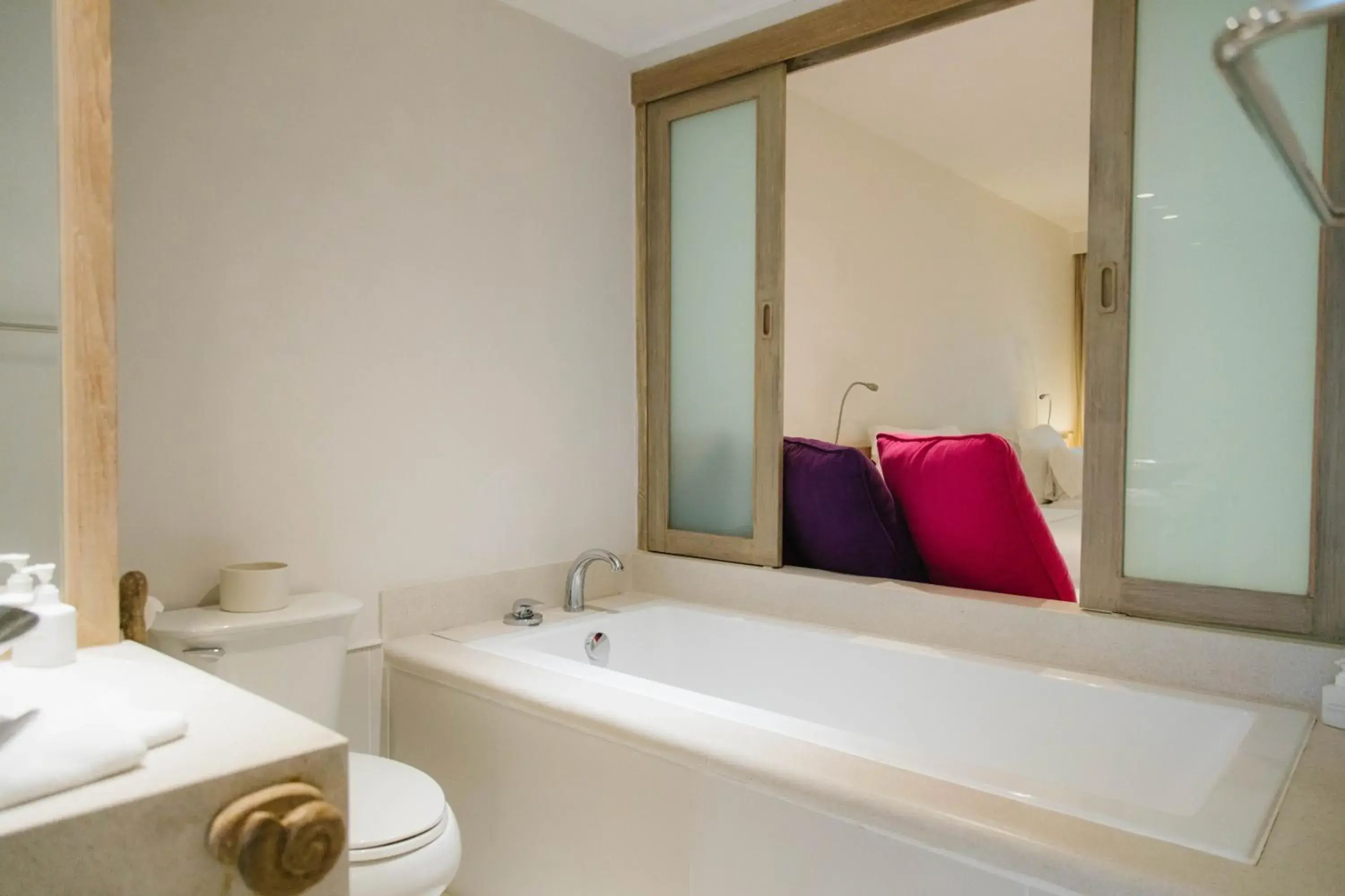 Bath, Bathroom in Wyndham Hua Hin Pranburi Resort & Villas