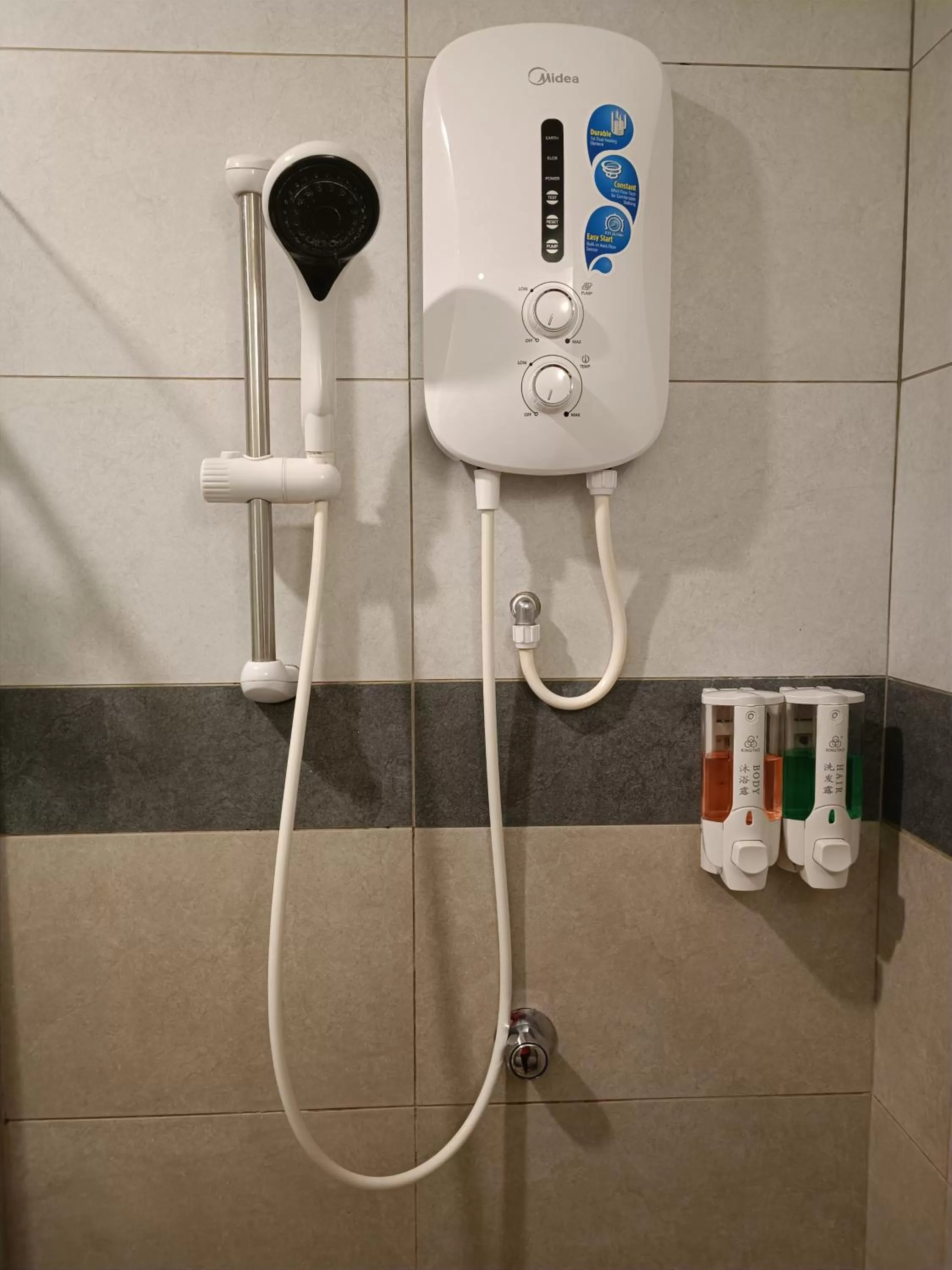 Shower in Greencity Hotel