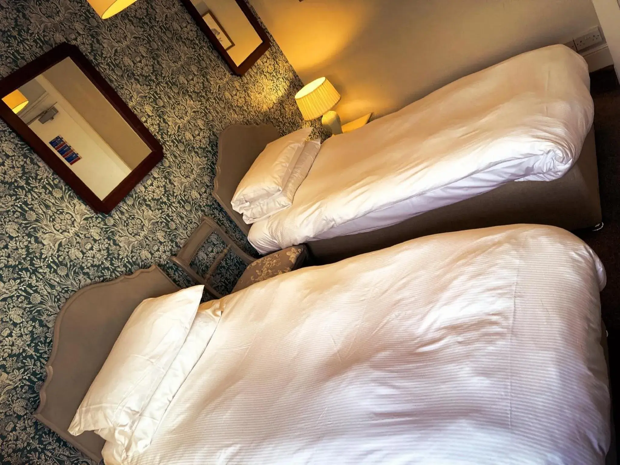 Standard Twin Room - single occupancy in Inn for All Seasons