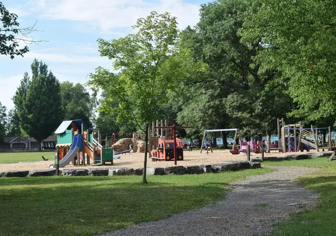 Area and facilities, Children's Play Area in Inn at Taughannock Falls