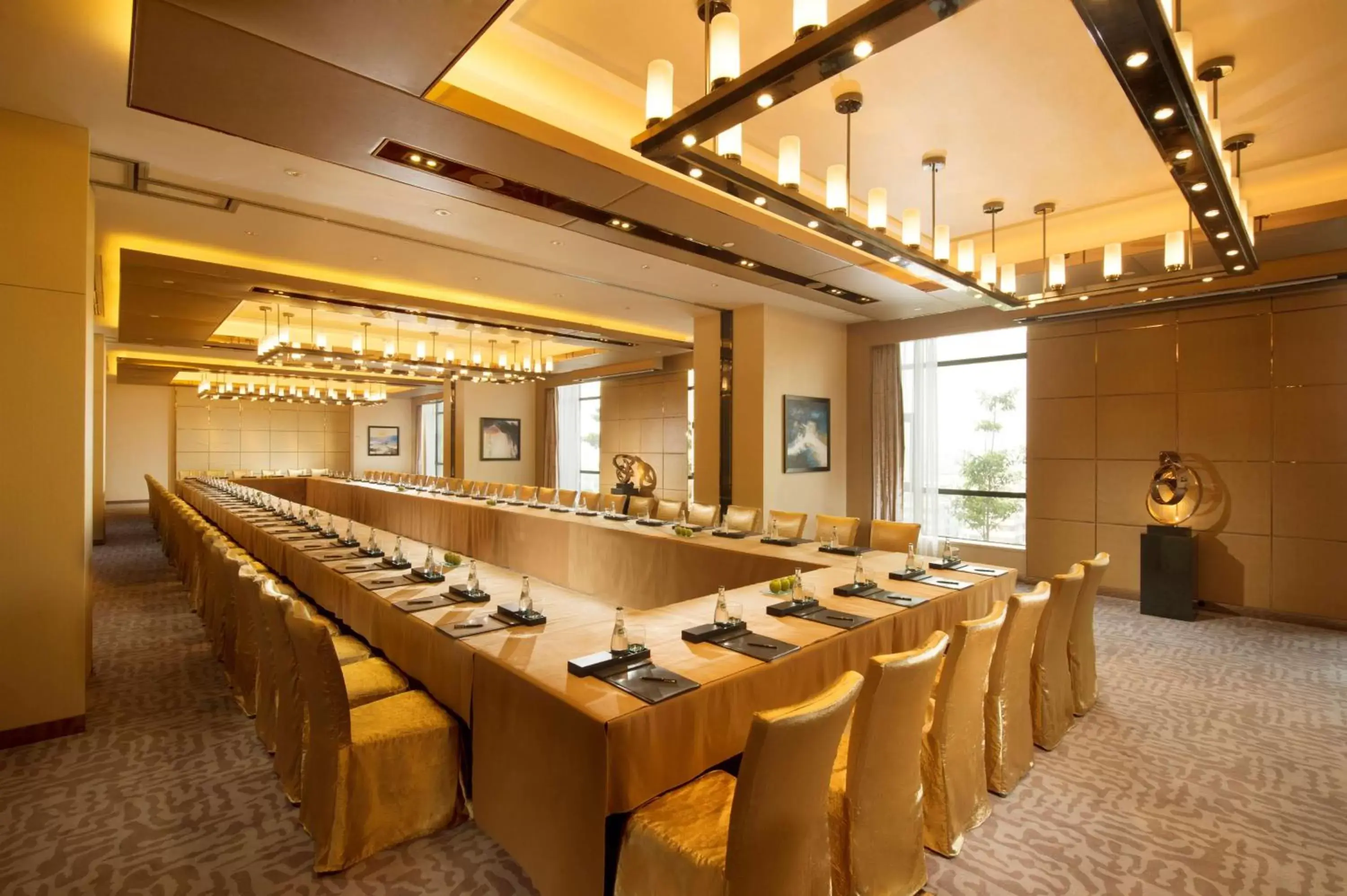 Meeting/conference room in Hilton Zhongshan Downtown