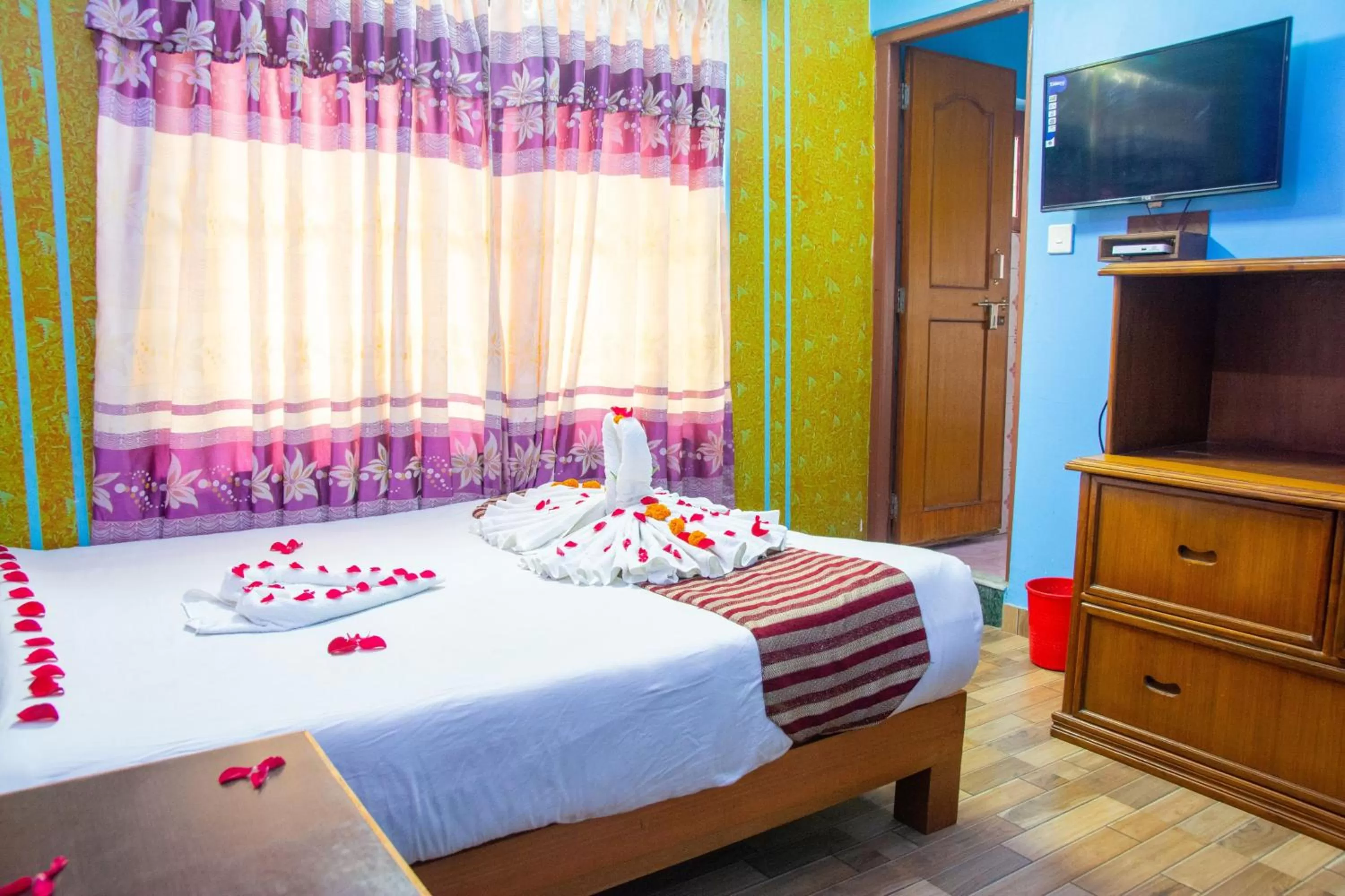 Bed in Hotel Middle Point Pvt Ltd