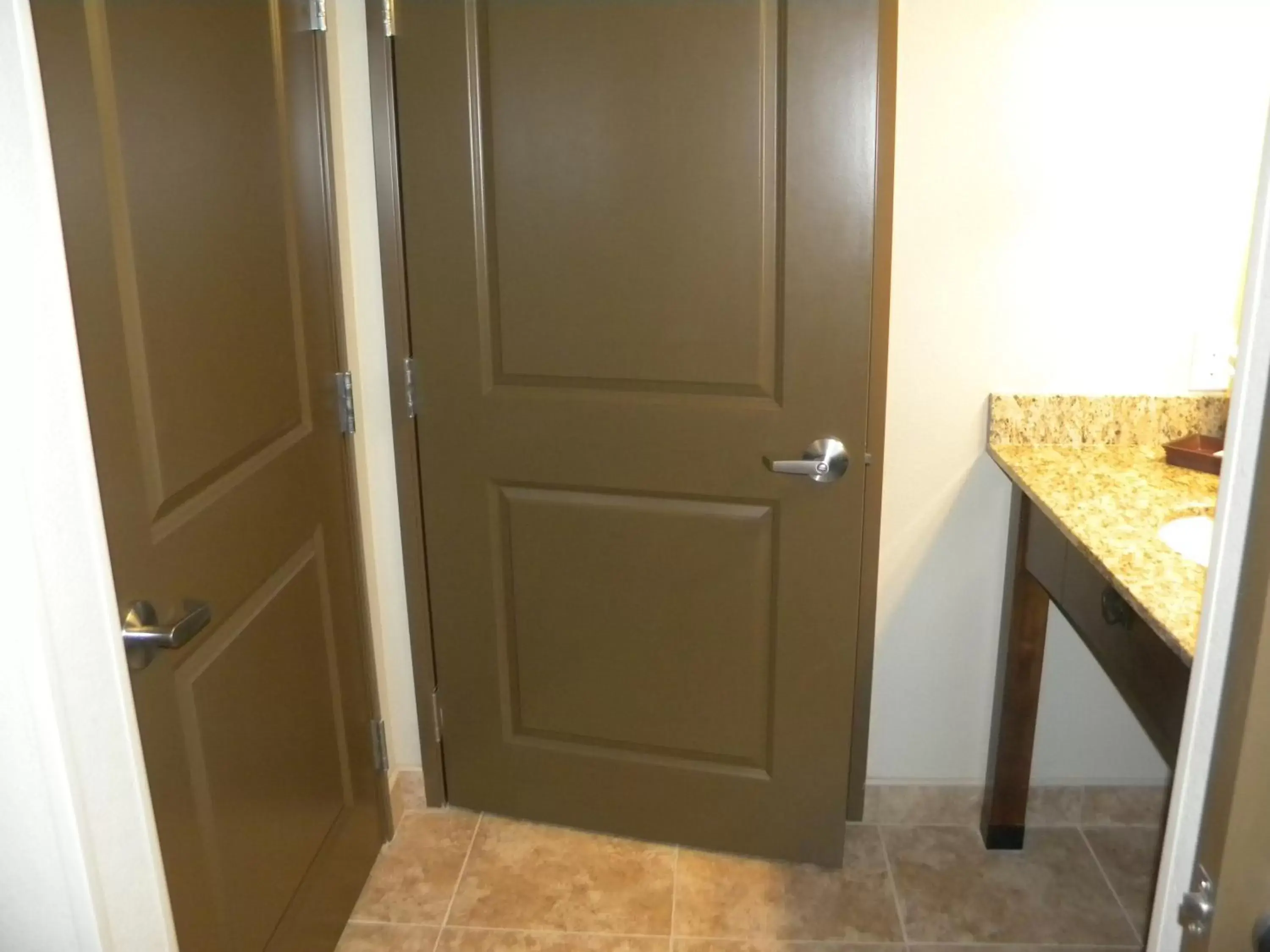 Bathroom in Teddy's Residential Suites Watford City