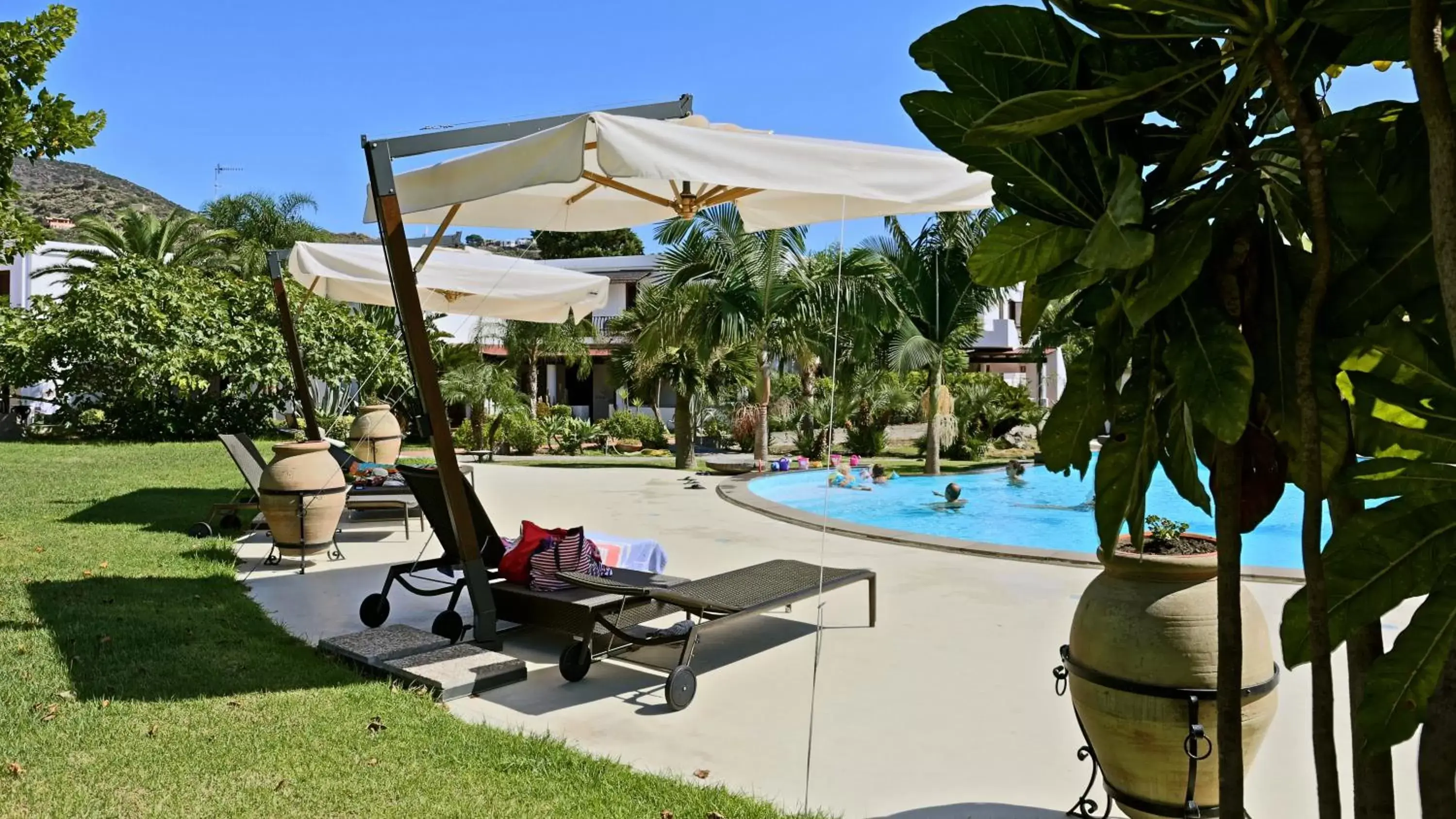 Swimming Pool in Residence Hotel La Giara