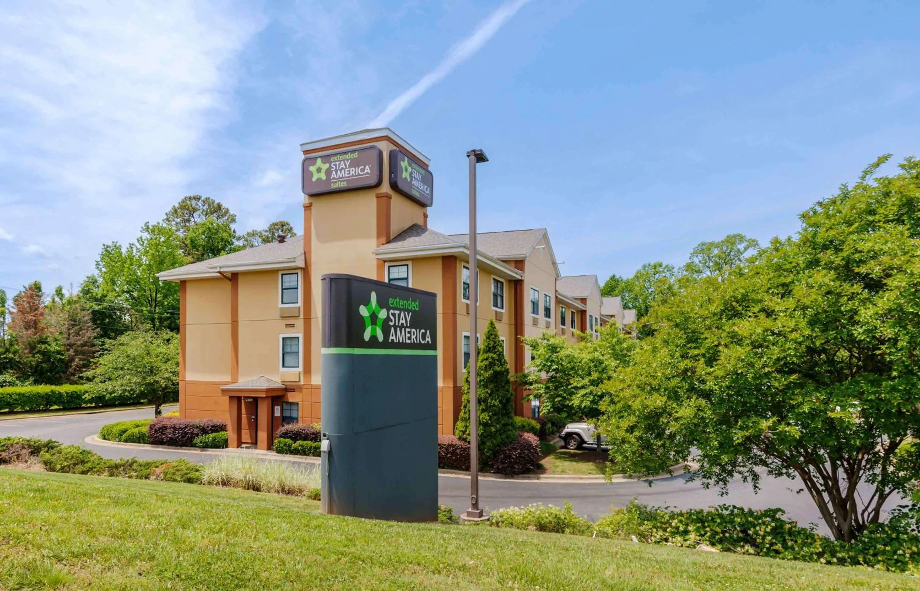 Property building in Extended Stay America Suites - Charlotte - University Place