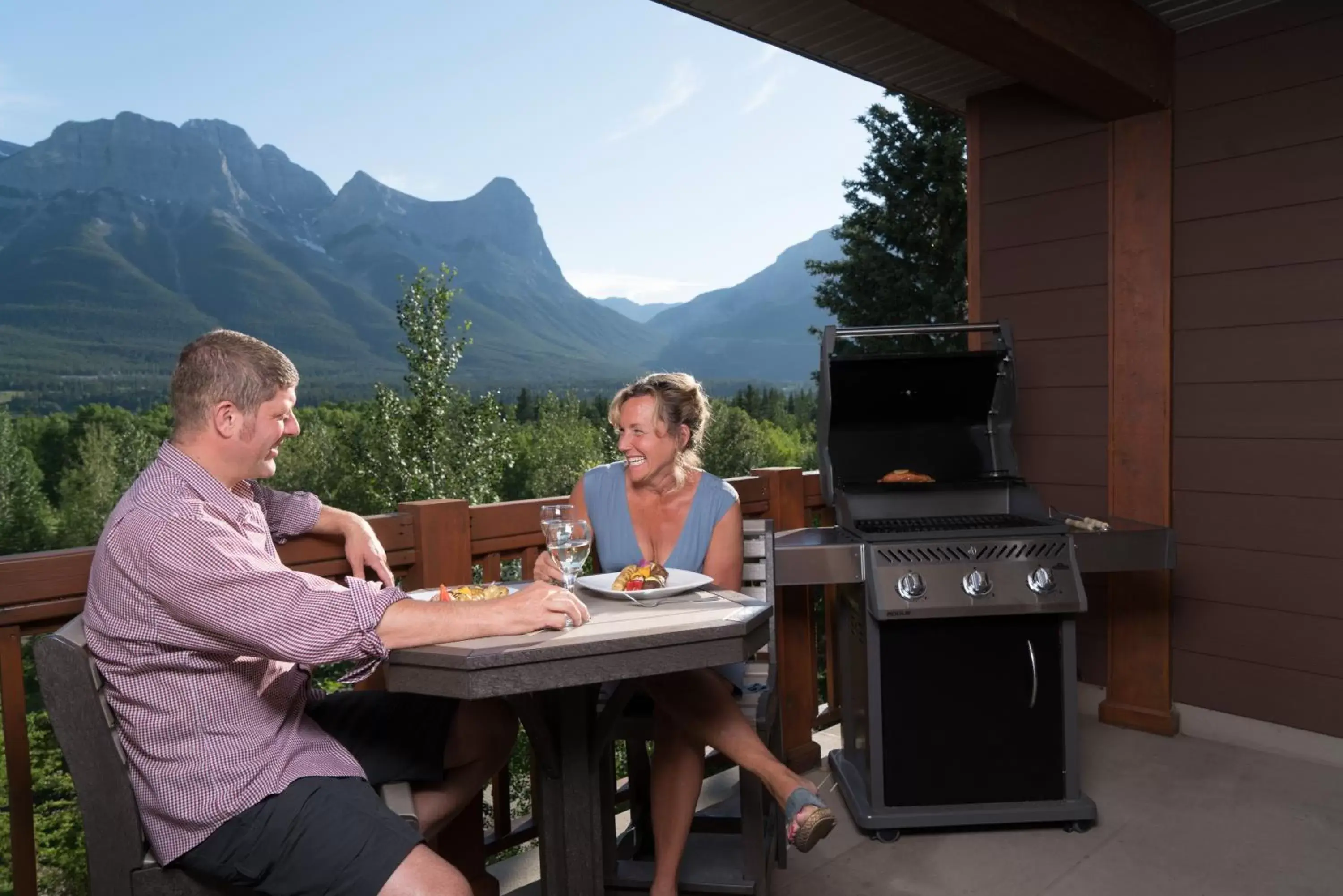 Balcony/Terrace in Falcon Crest Lodge by CLIQUE