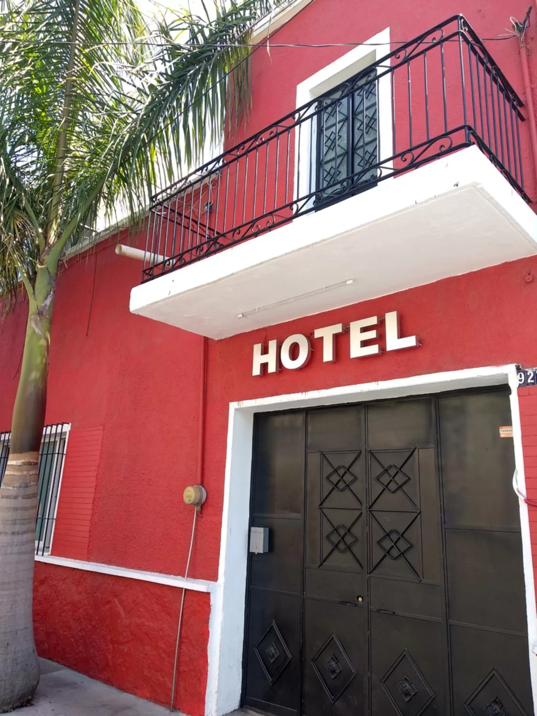 Facade/entrance in Hotel del Refugio