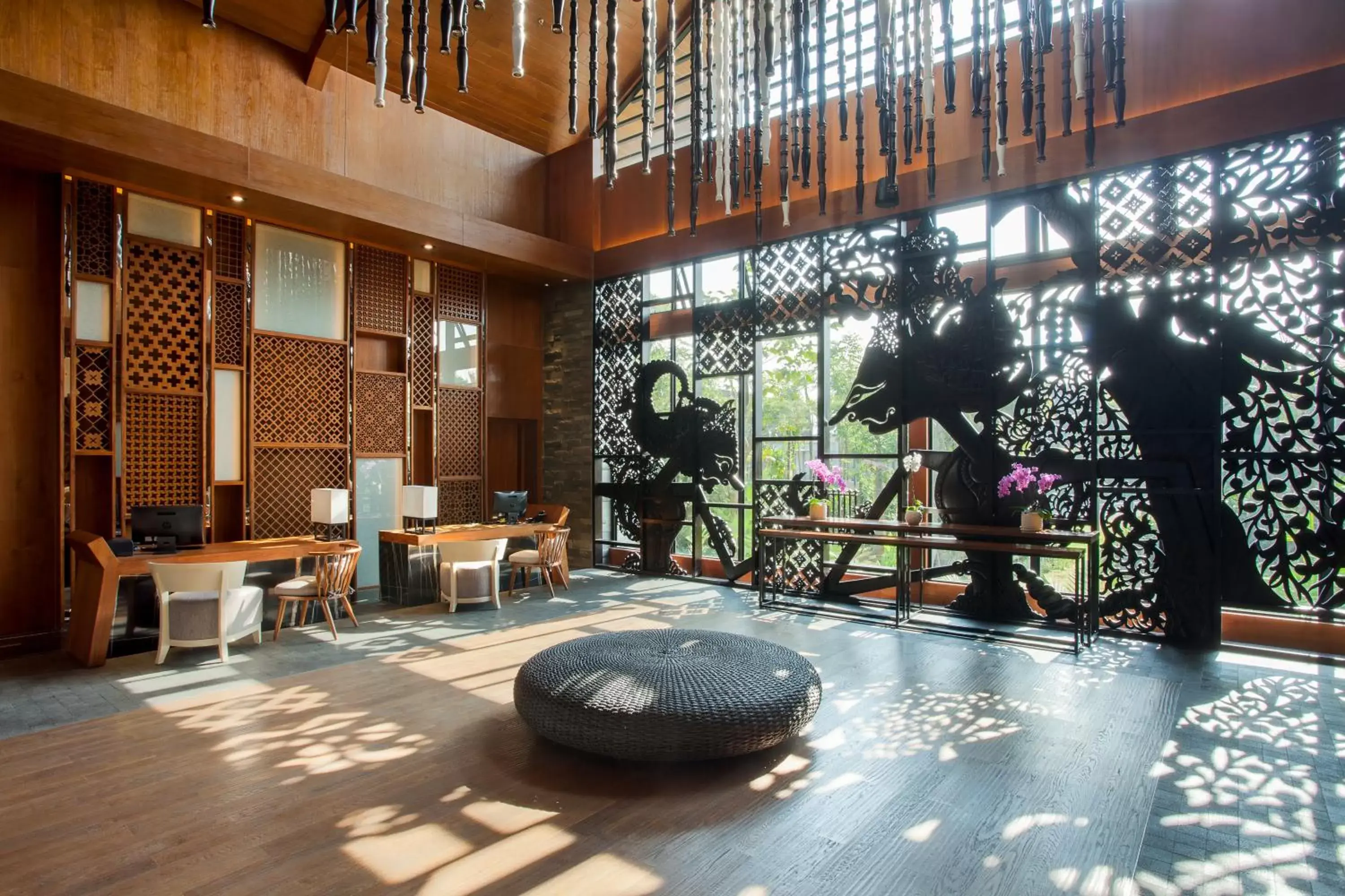Lobby or reception in Pullman Ciawi Vimala Hills Resort