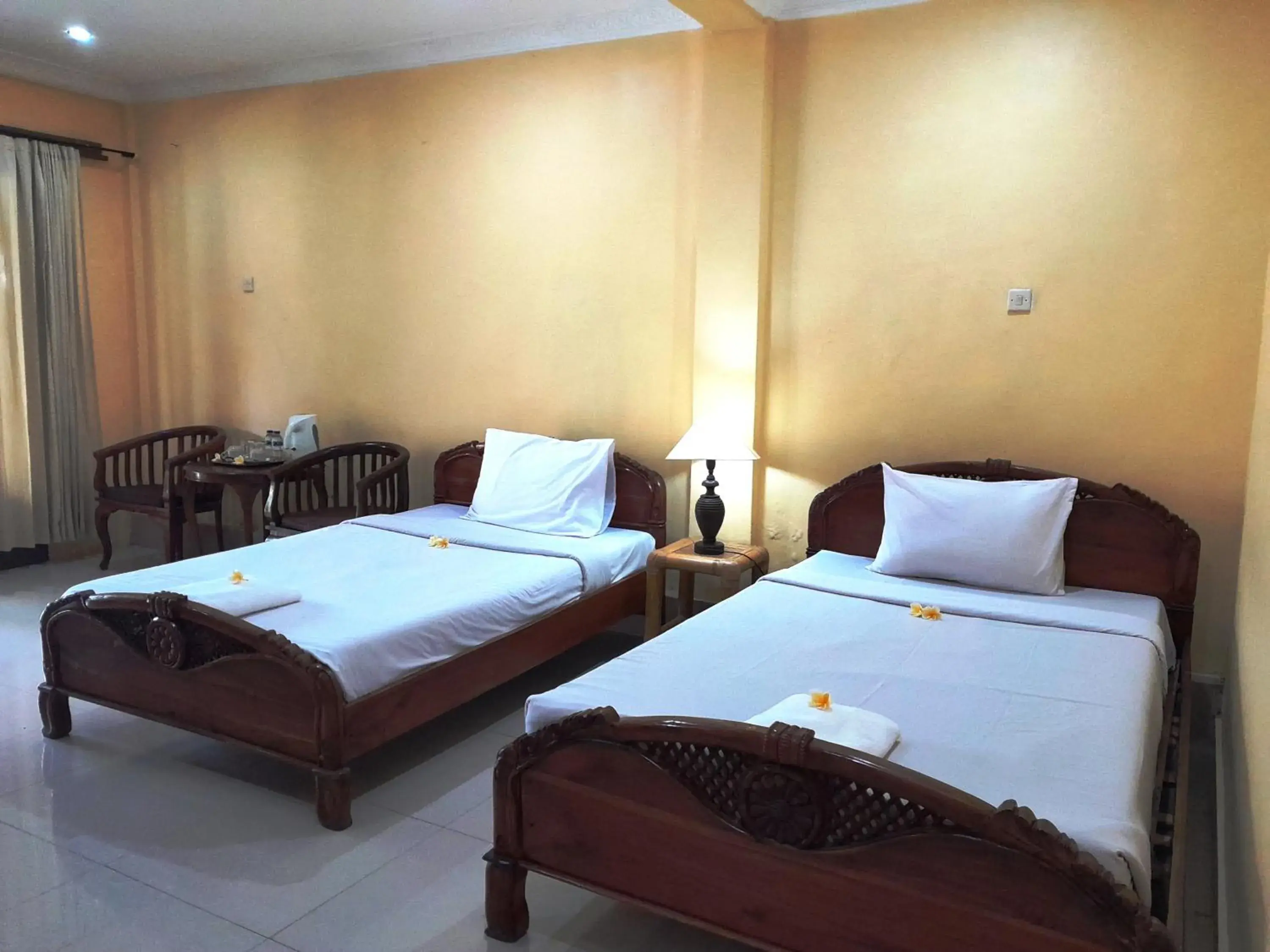 Property building, Bed in Panorama Hotel