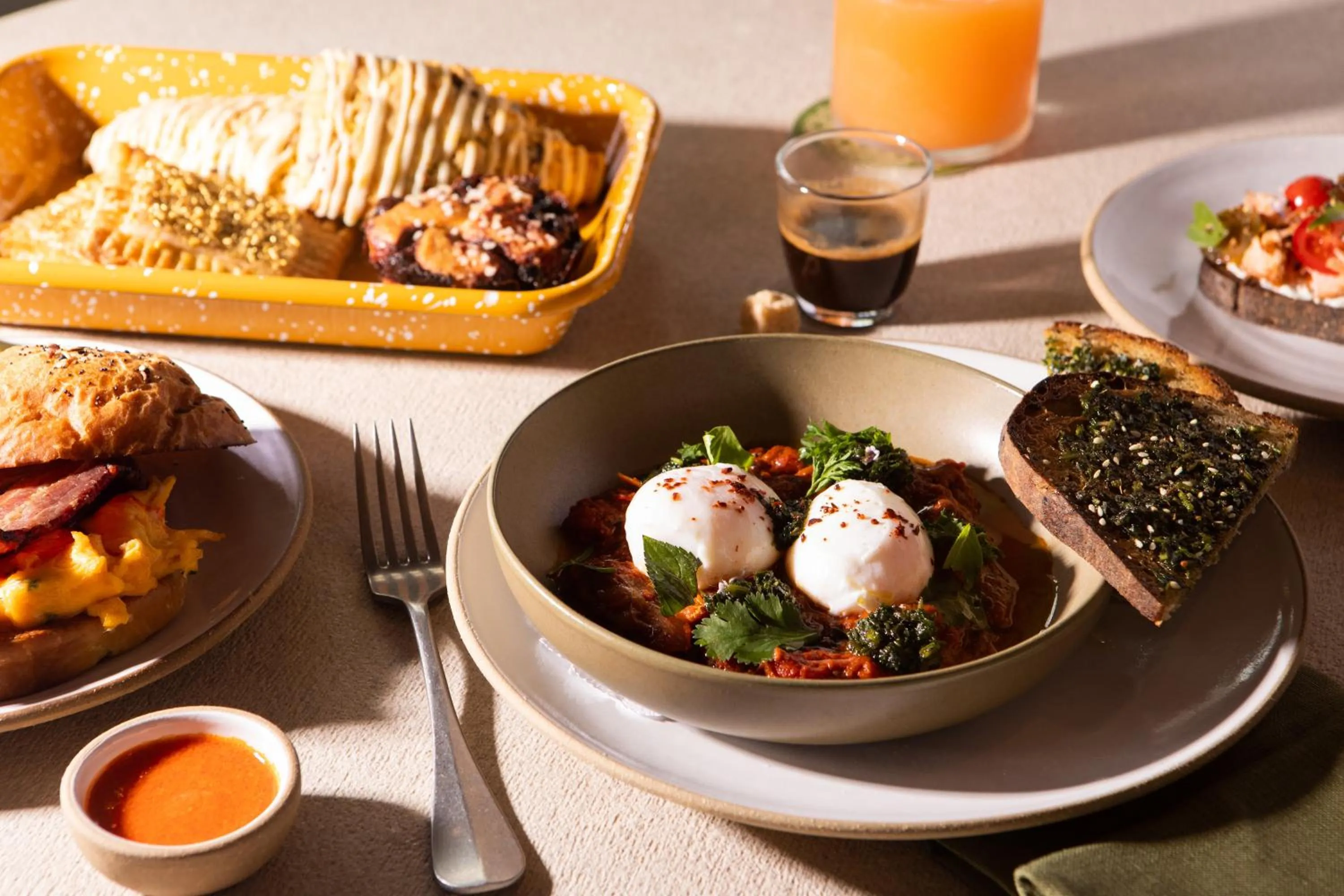 Restaurant/places to eat in Hotel Magdalena