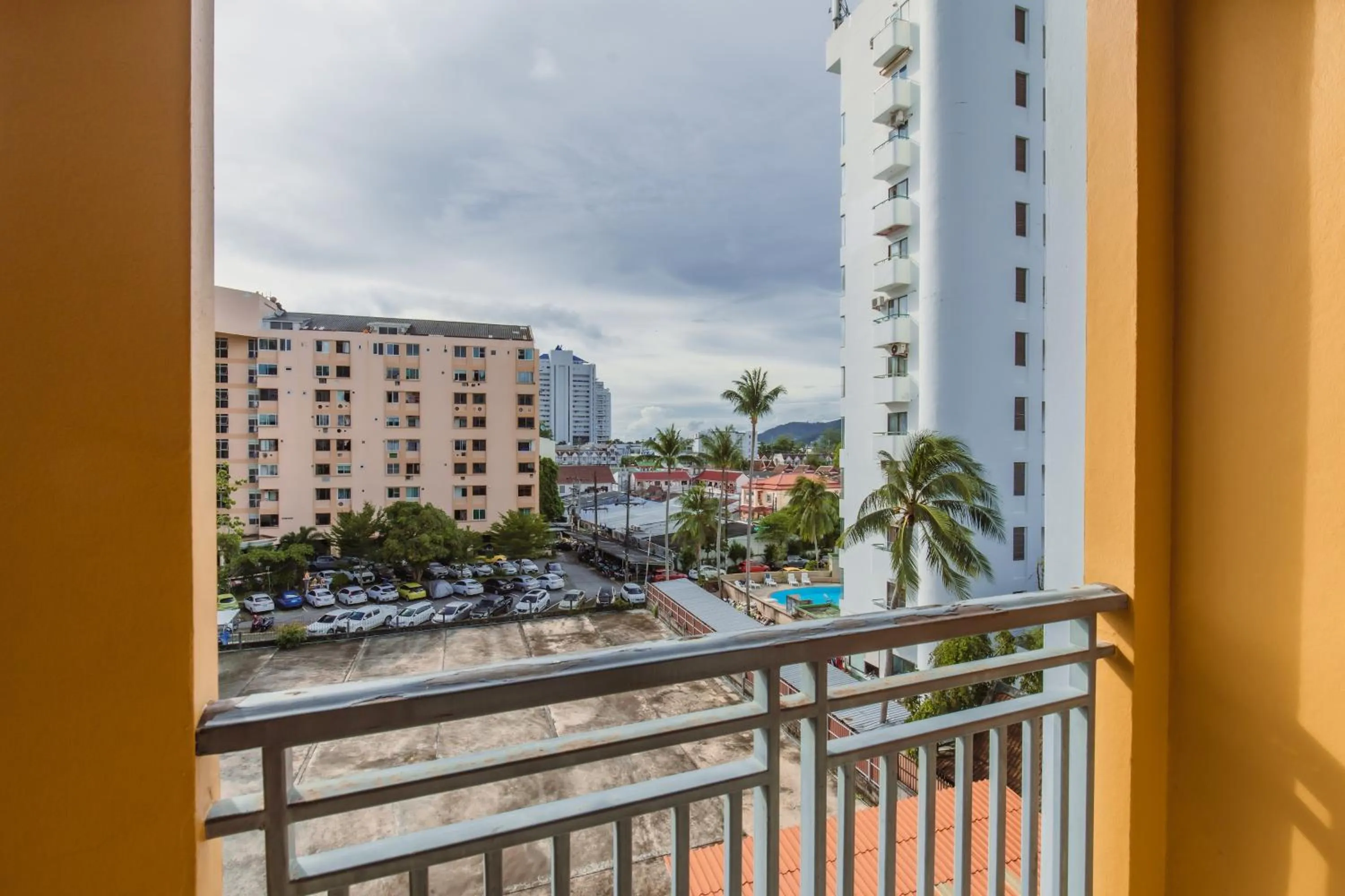 Balcony/Terrace in Elite Suites Patong