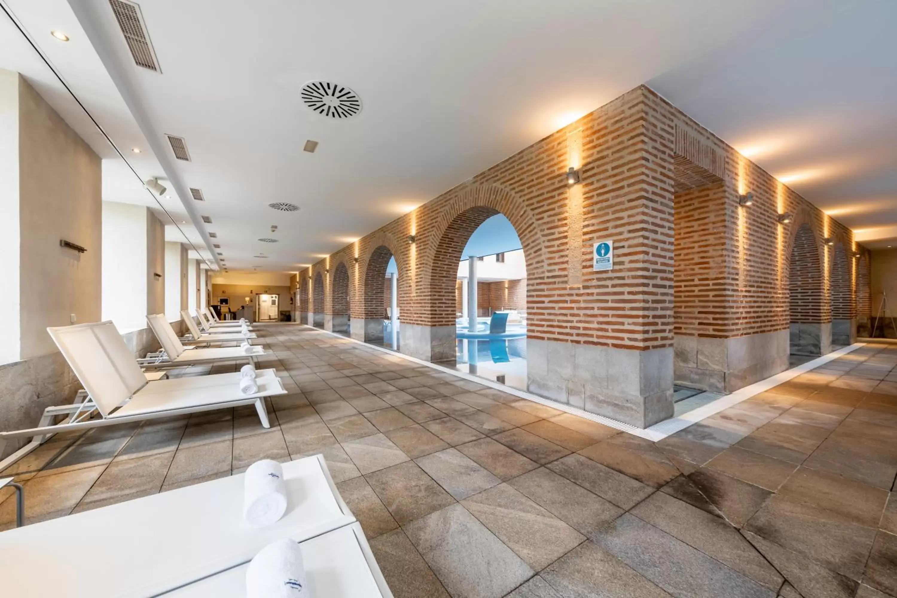 Spa and wellness centre/facilities, Swimming Pool in Castilla Termal Olmedo