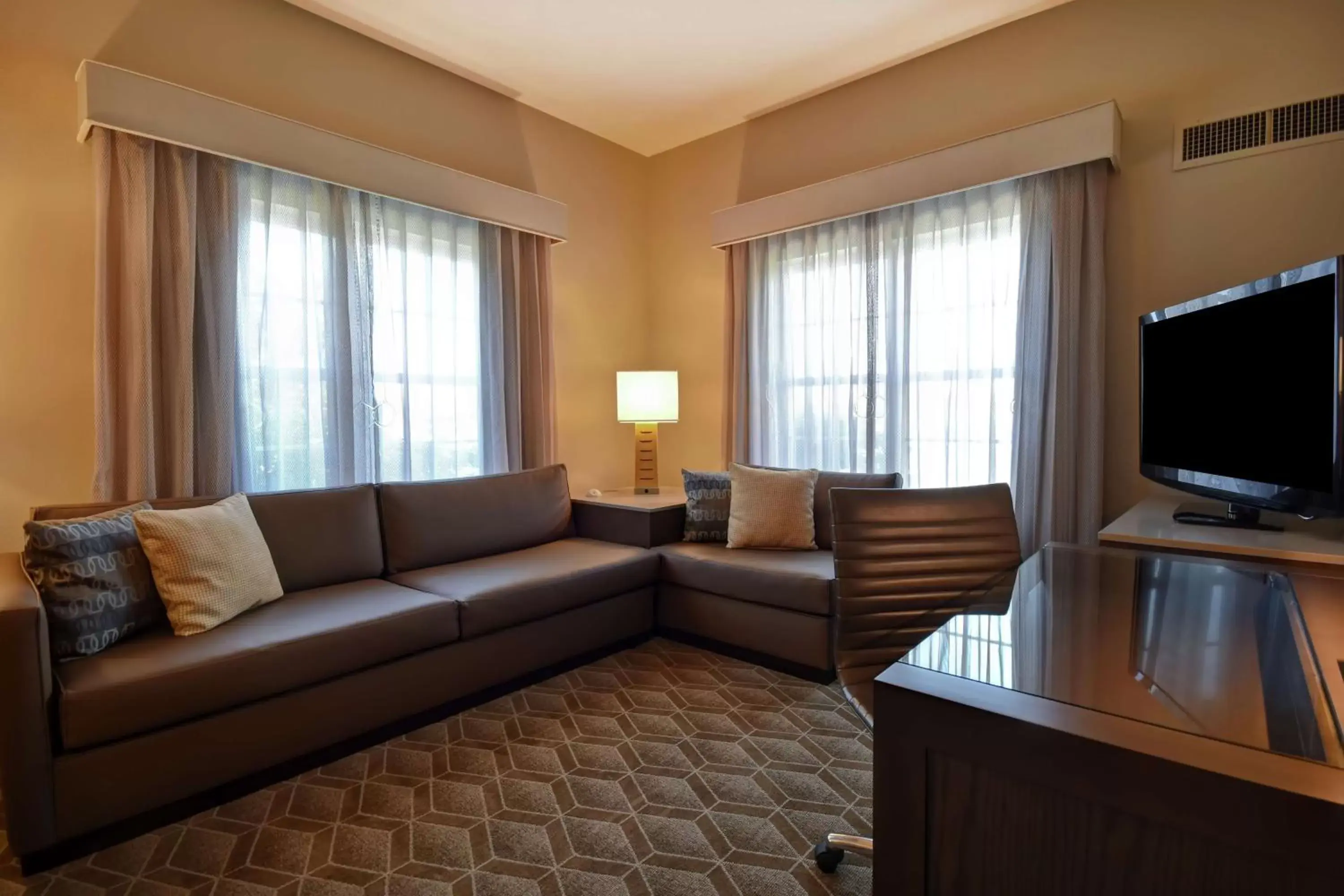 Bedroom, Seating Area in Homewood Suites by Hilton at The Waterfront