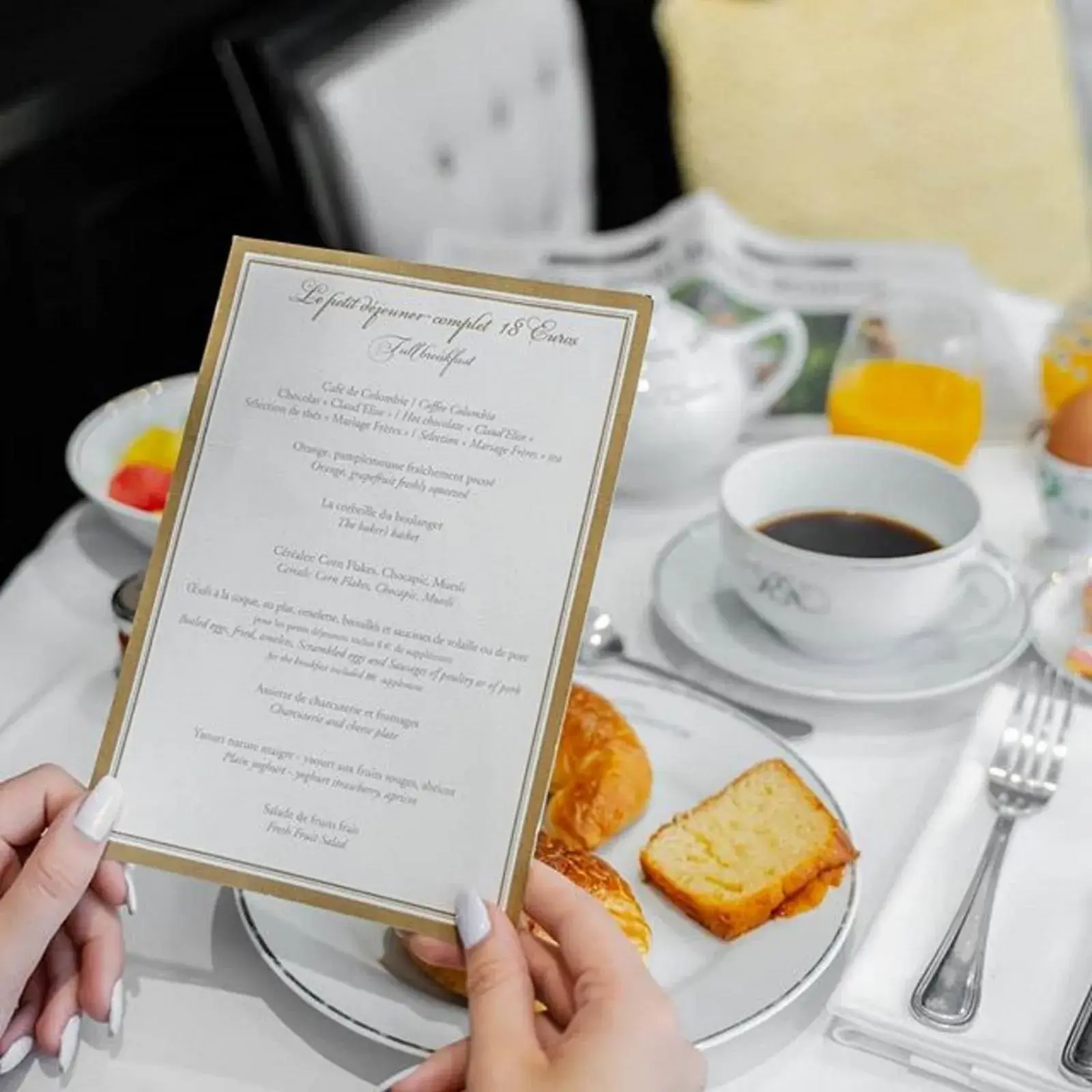 Breakfast in Hotel George Washington