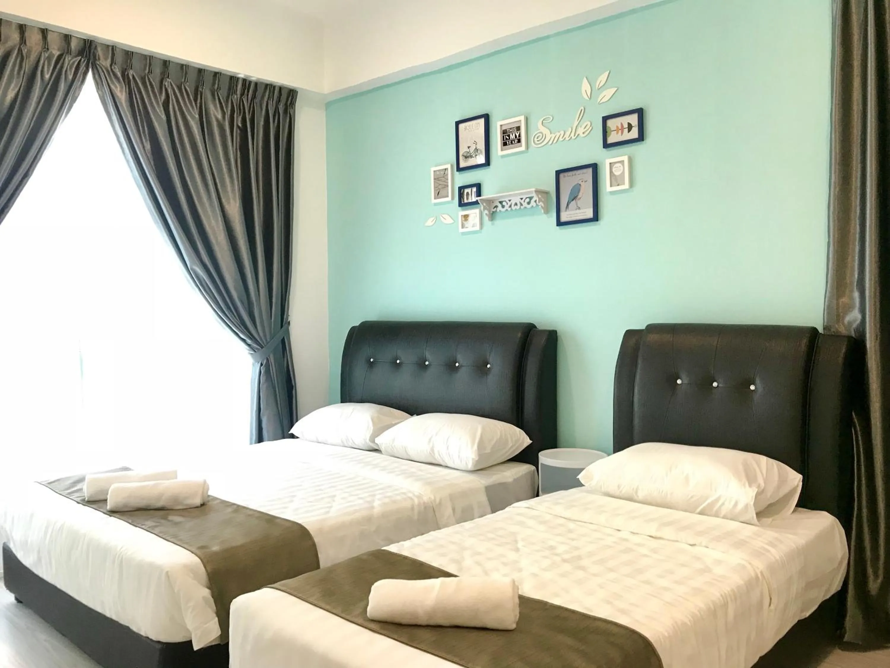 Bedroom in Sunset Seaview Vacation Condos @ Infinity Avenue