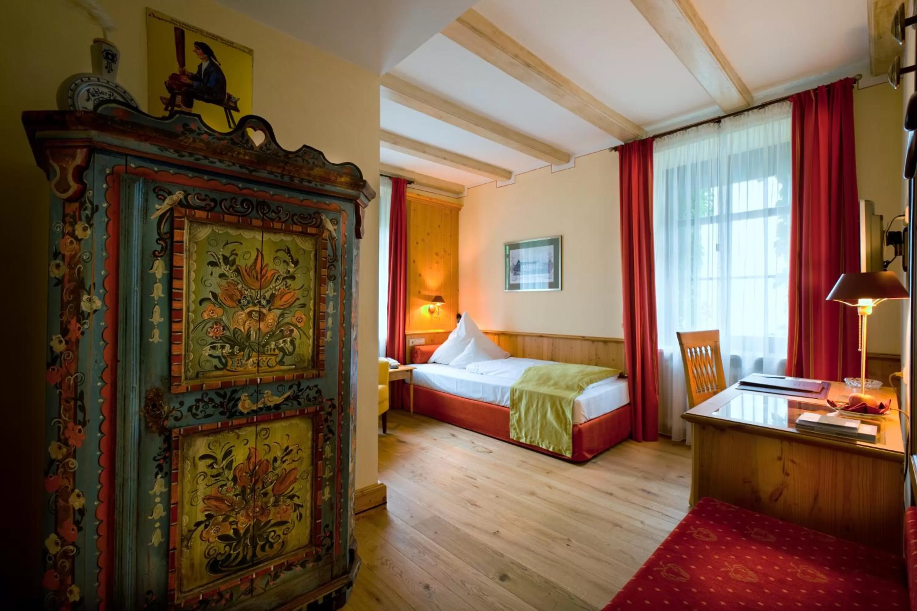 Photo of the whole room, Bed in Simones Hotel Fürstenhof