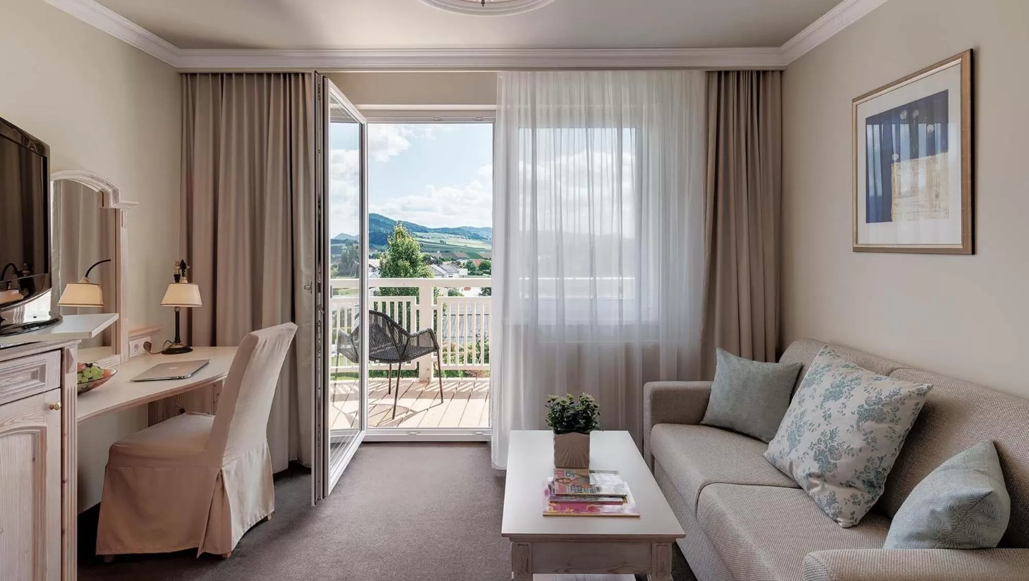 Living room in Hotel Almesberger