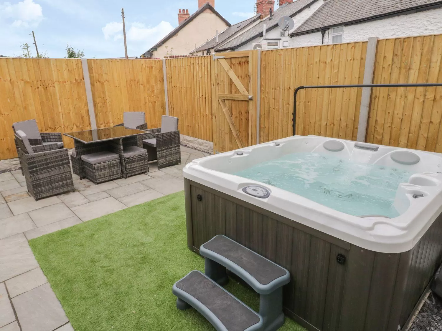 Garden in The Blue Lion