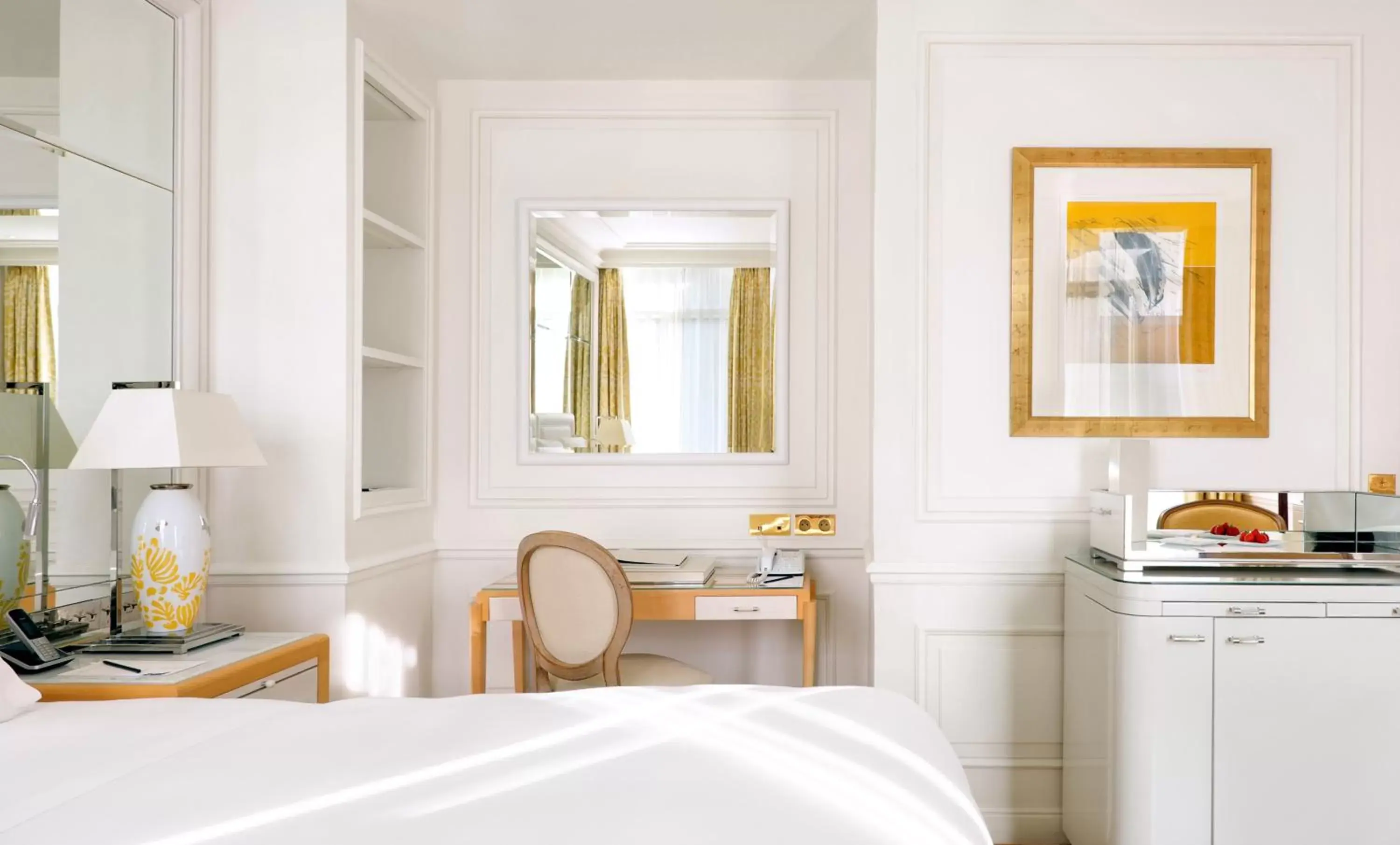 Bedroom in Grand-Hôtel du Cap-Ferrat, A Four Seasons Hotel