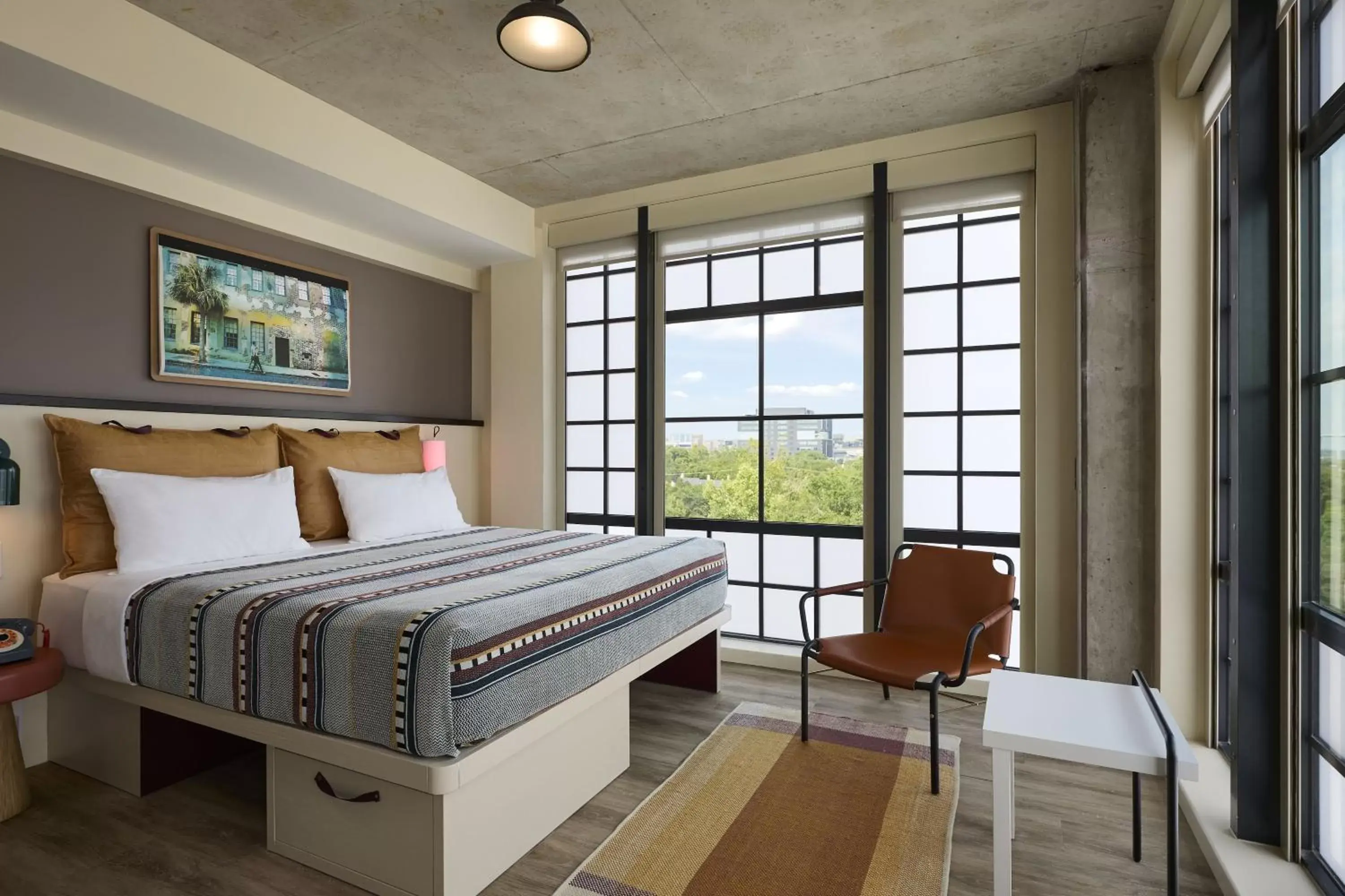 Bedroom, Bed in Moxy Charleston Downtown