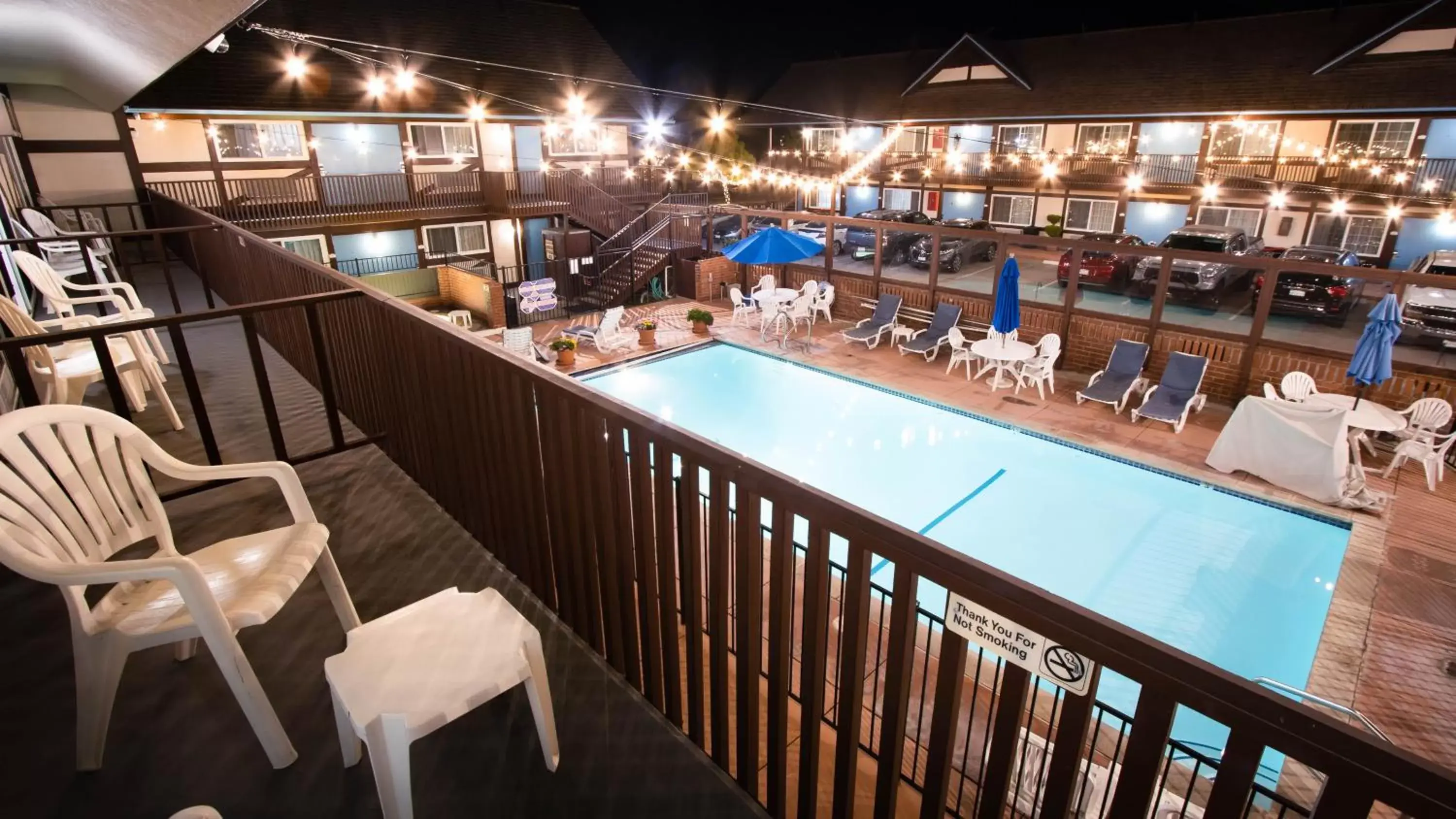 Balcony/Terrace, Pool View in King Frederik Inn