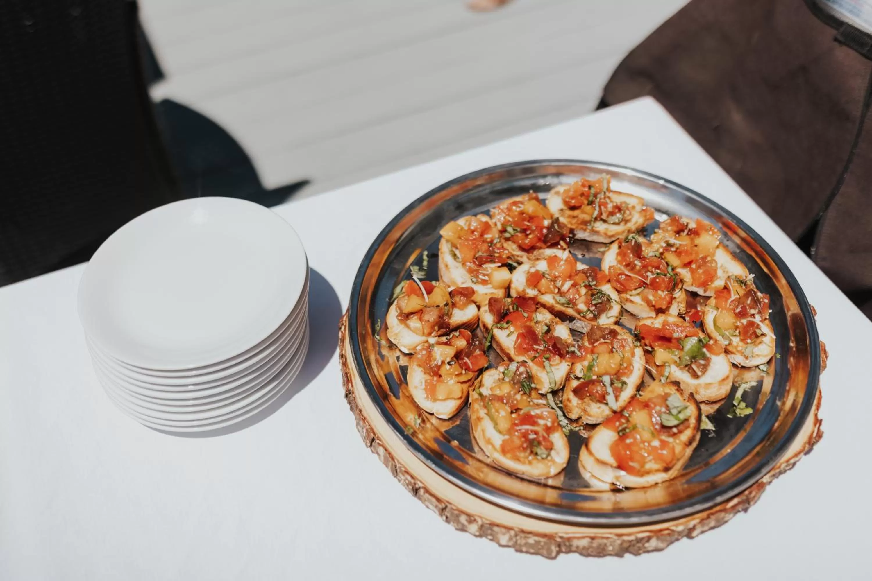 Food and drinks in Agate Cove Inn