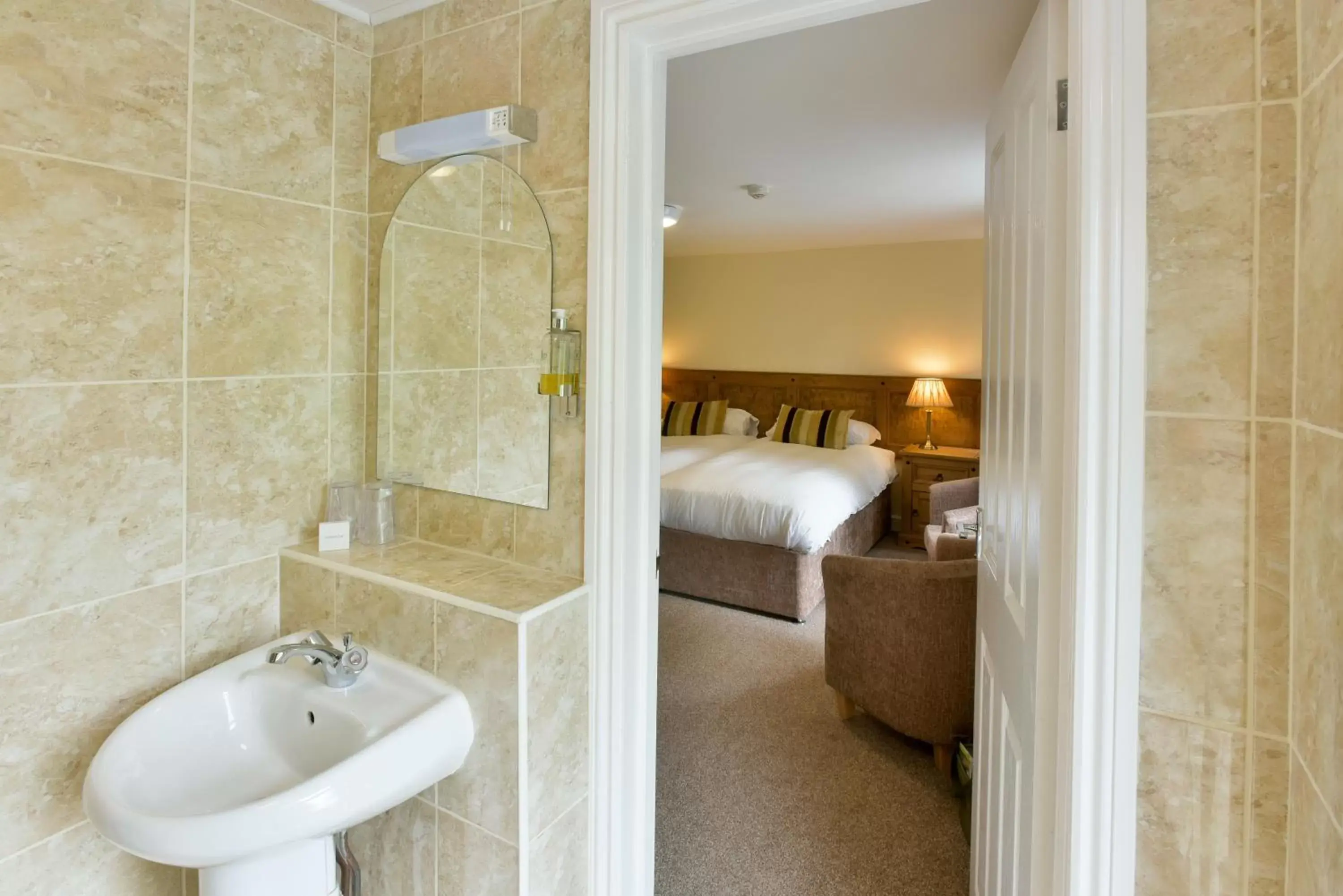 Bedroom, Bathroom in Edenhall Country Hotel