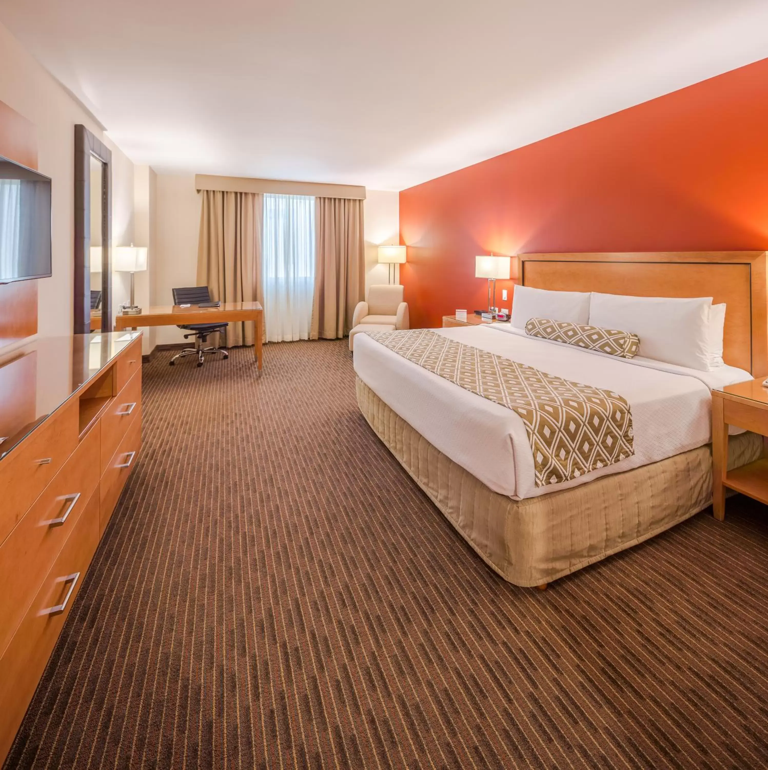 Standard Room in Crowne Plaza Monterrey Aeropuerto, an IHG Hotel Standard Room in Crowne Plaza Monterrey Aeropuerto, an IHG Hotel