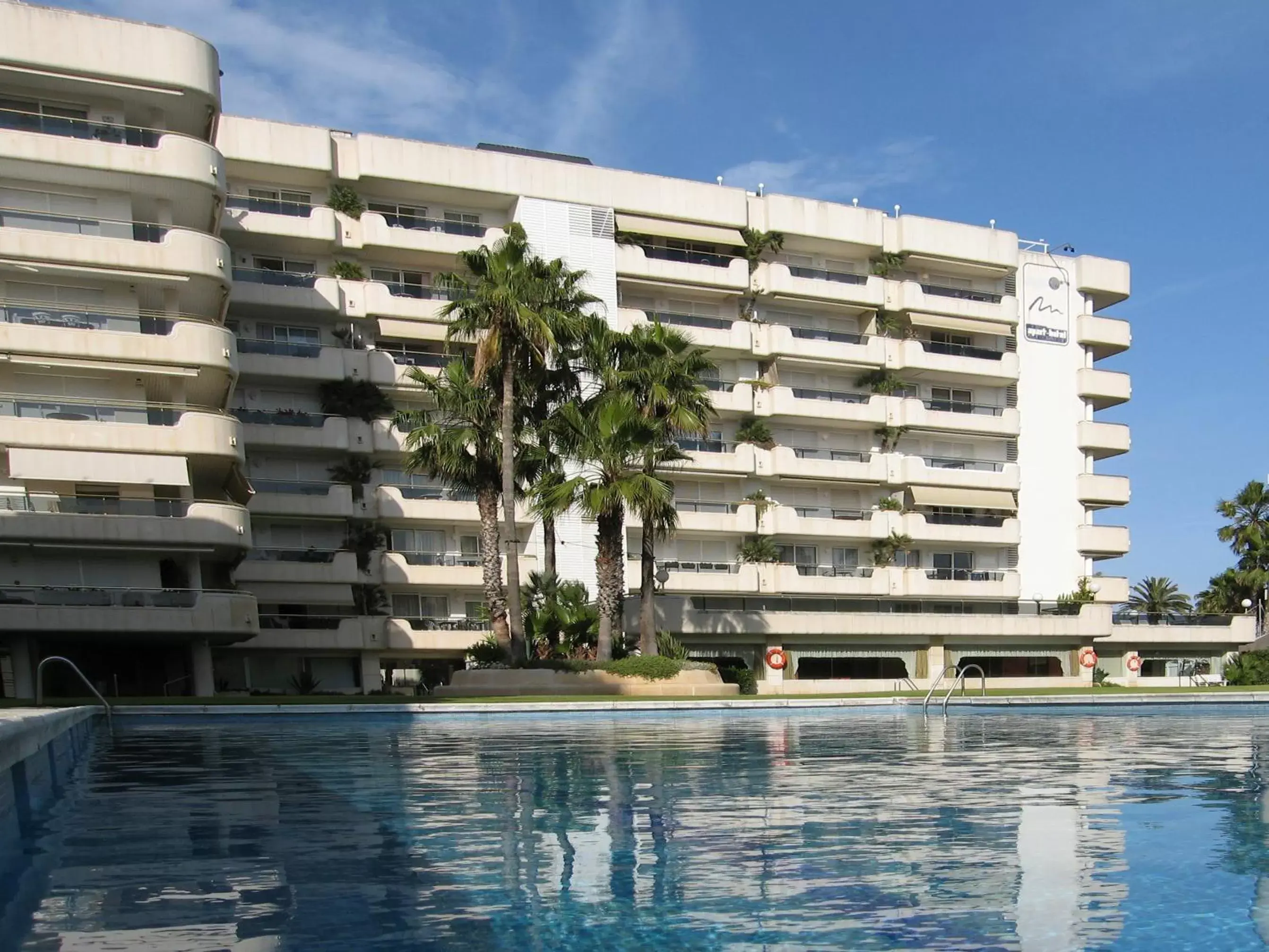 Facade/entrance, Property Building in Mediterraneo Sitges