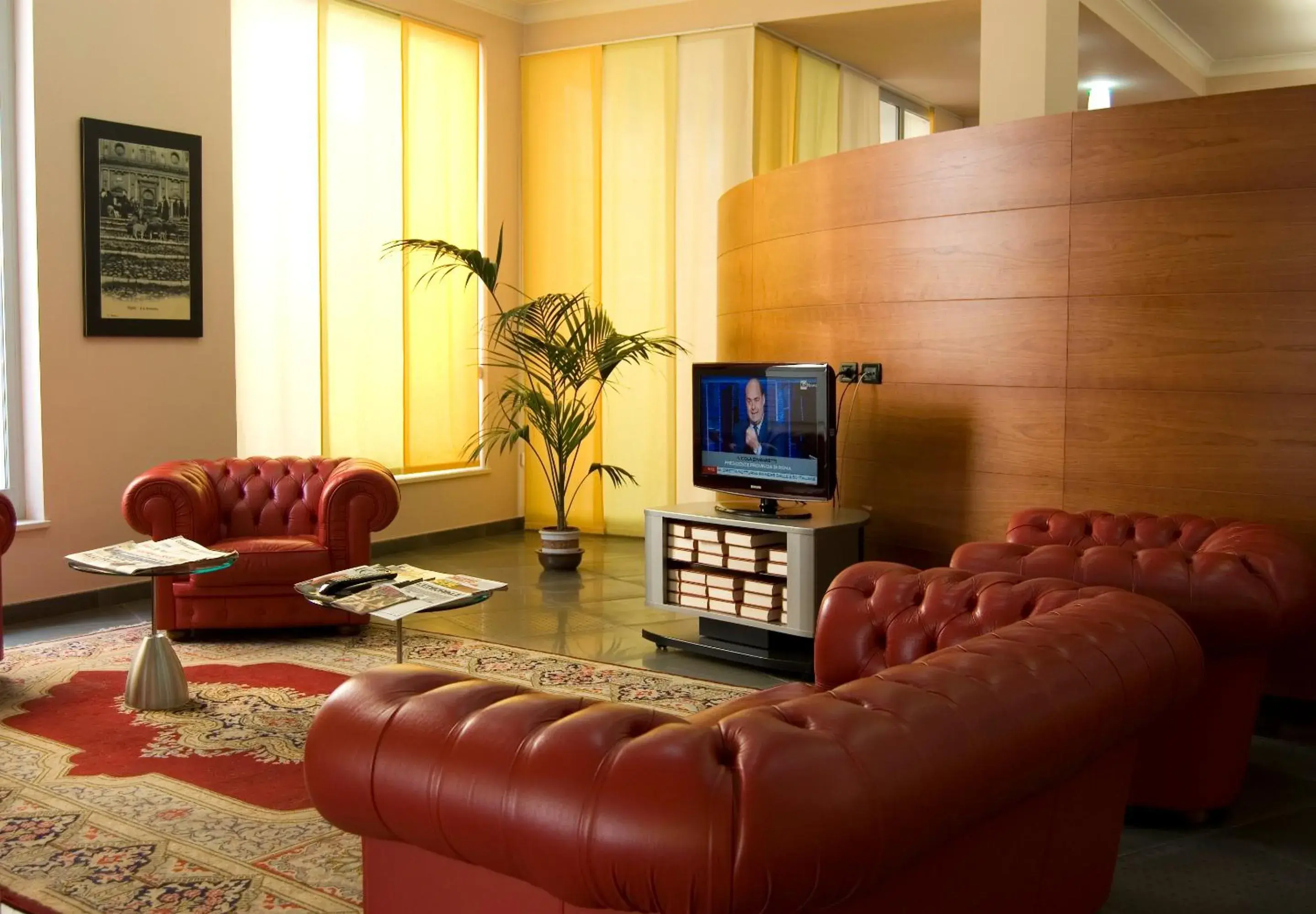 Communal lounge/ TV room, Seating Area in Hotel San Michele