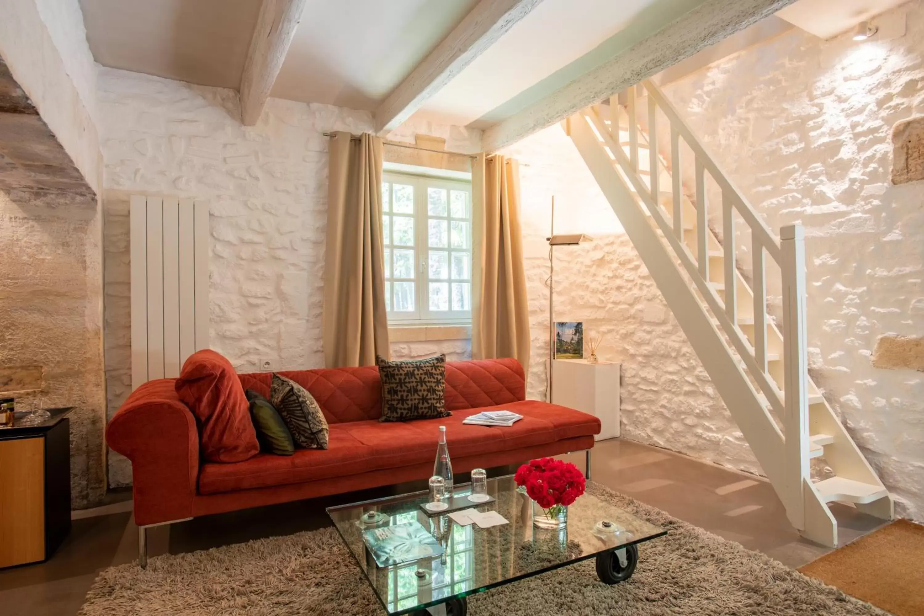 Seating Area in Hotel Château Des Alpilles