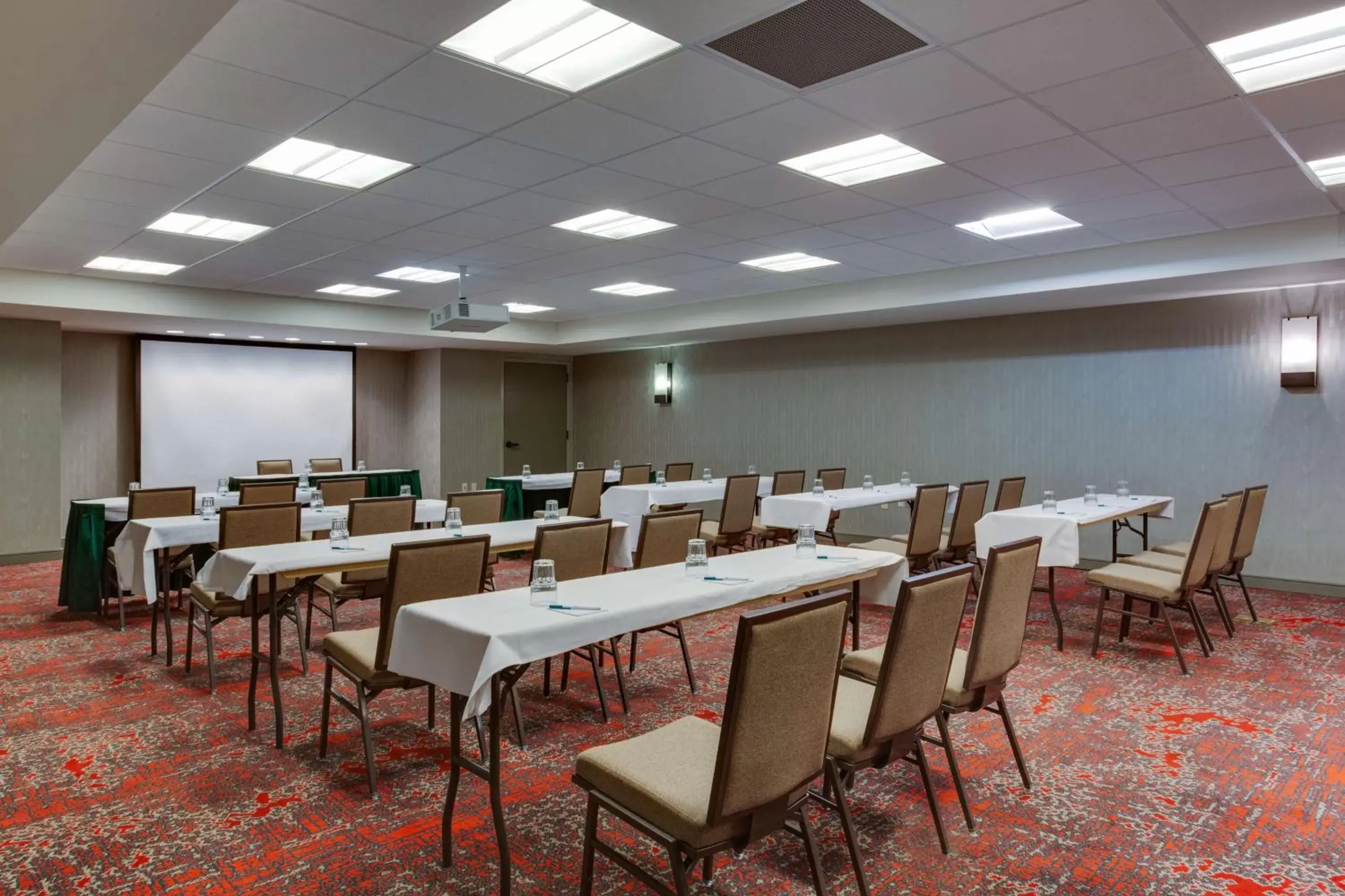 Meeting/conference room in Homewood Suites Savannah Historic District/Riverfront