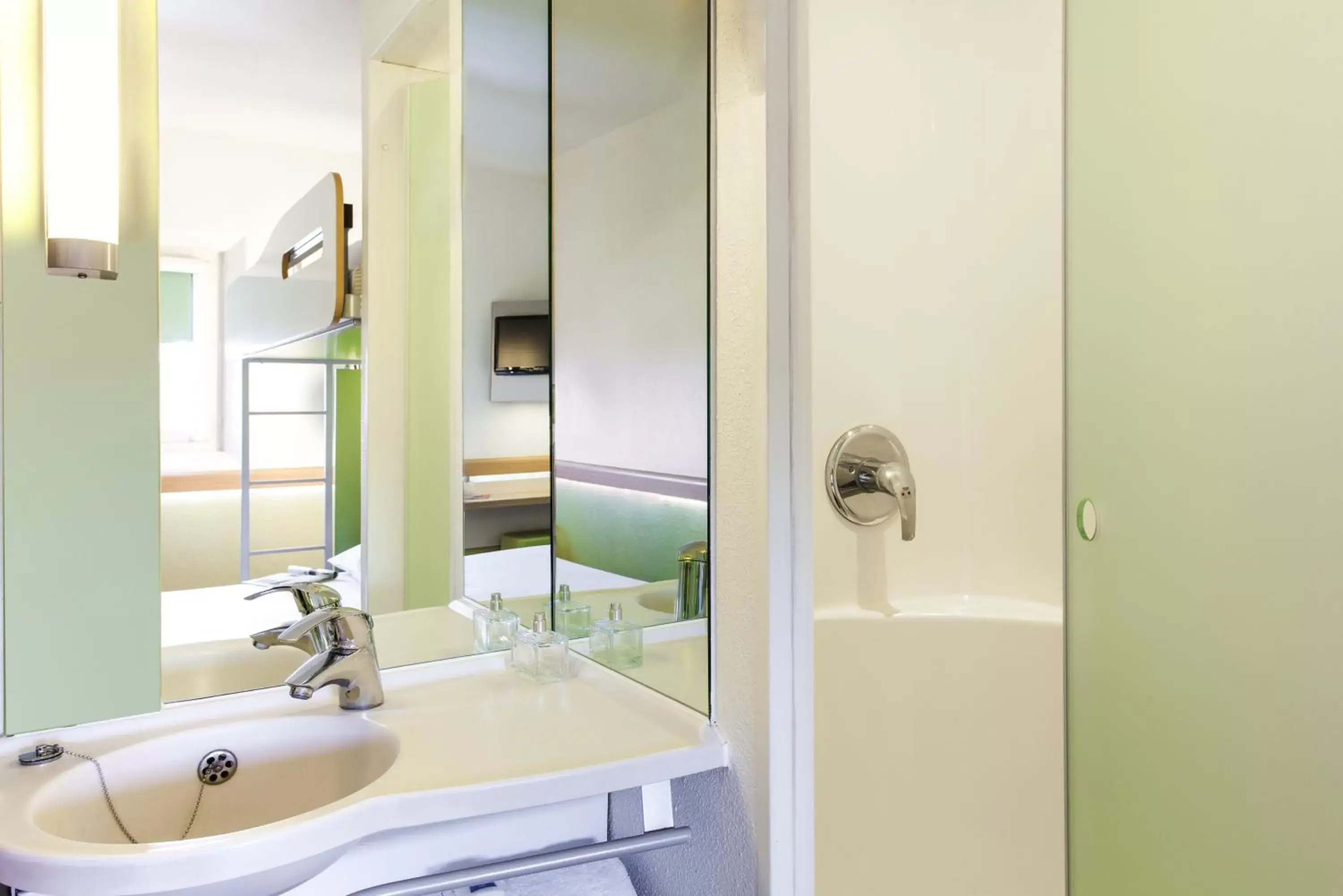 Shower, Bathroom in ibis budget London Hounslow