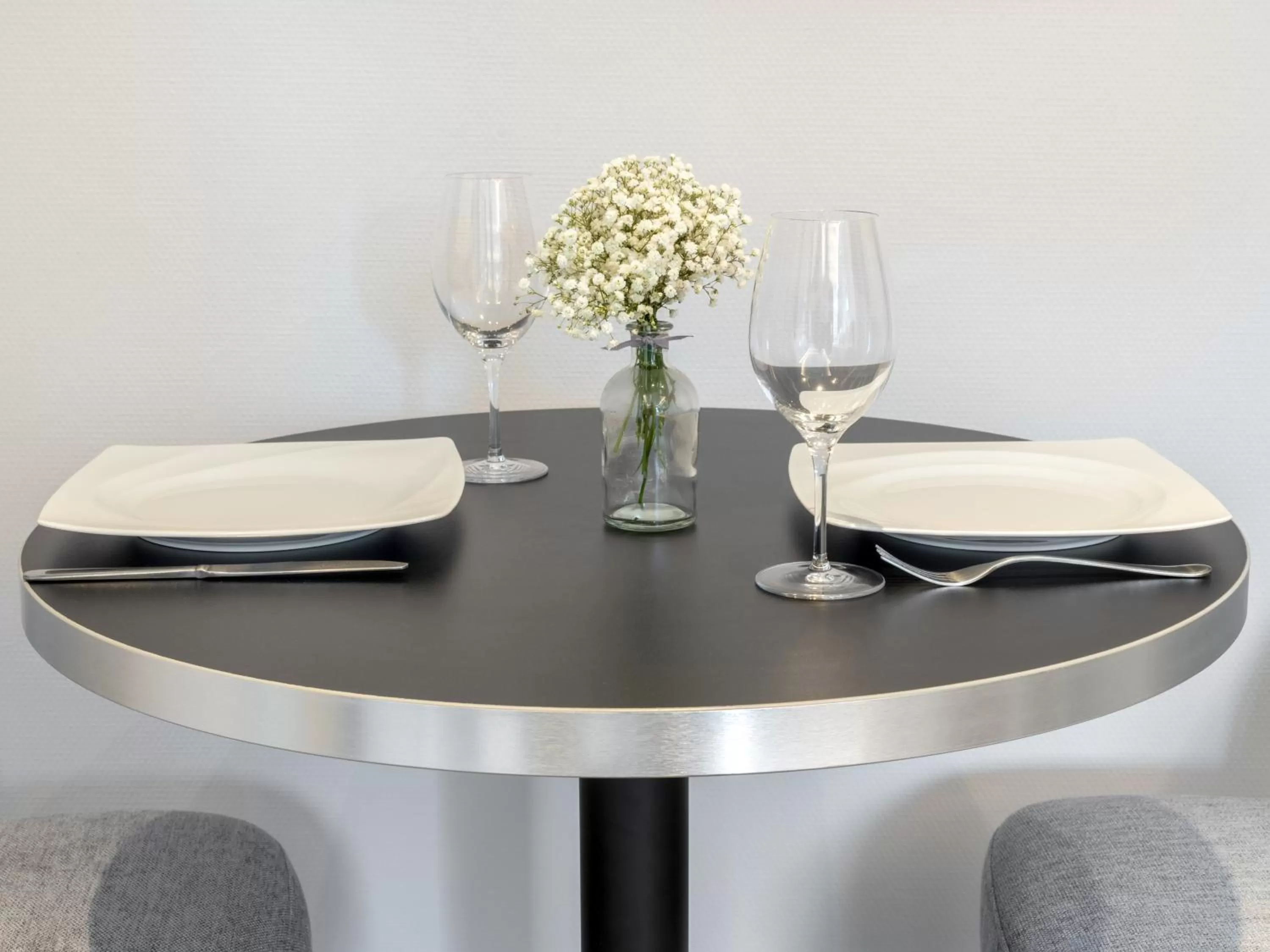 Dining area in Numa Frankfurt Oben