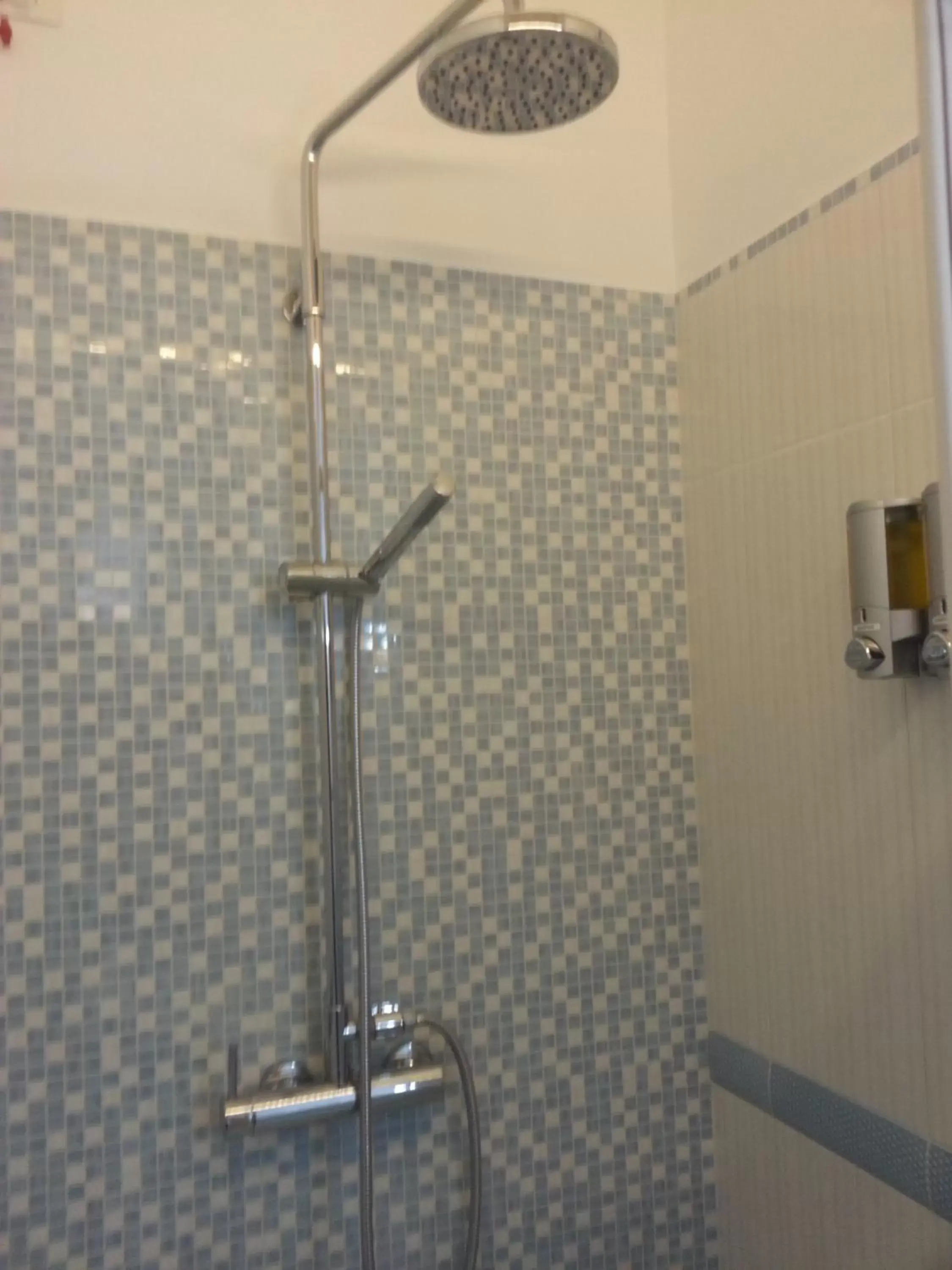Shower, Bathroom in Fortino B&B Capri