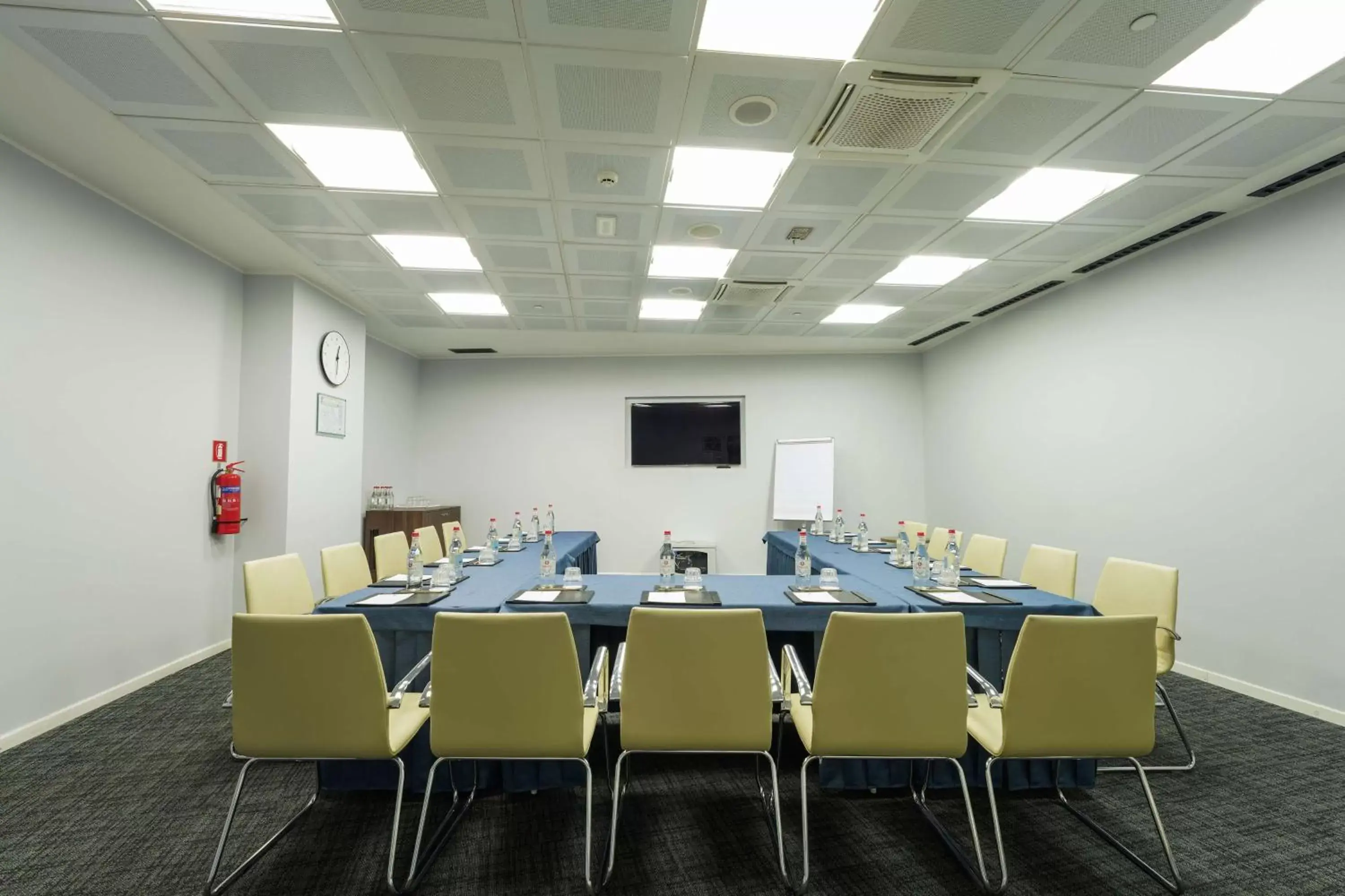 Meeting/conference room in DoubleTree by Hilton Yerevan City Centre