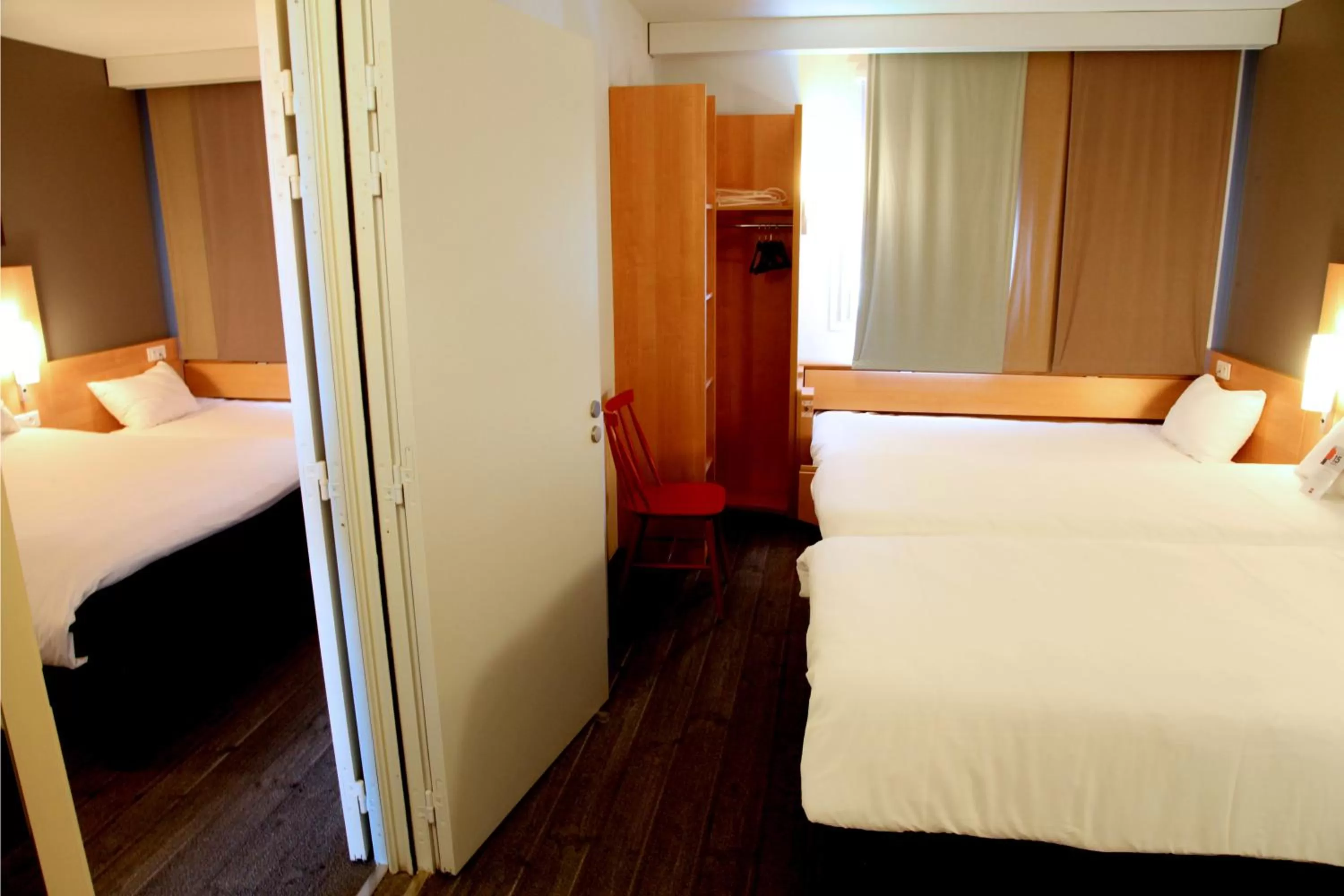 Bed in ibis Les Herbiers