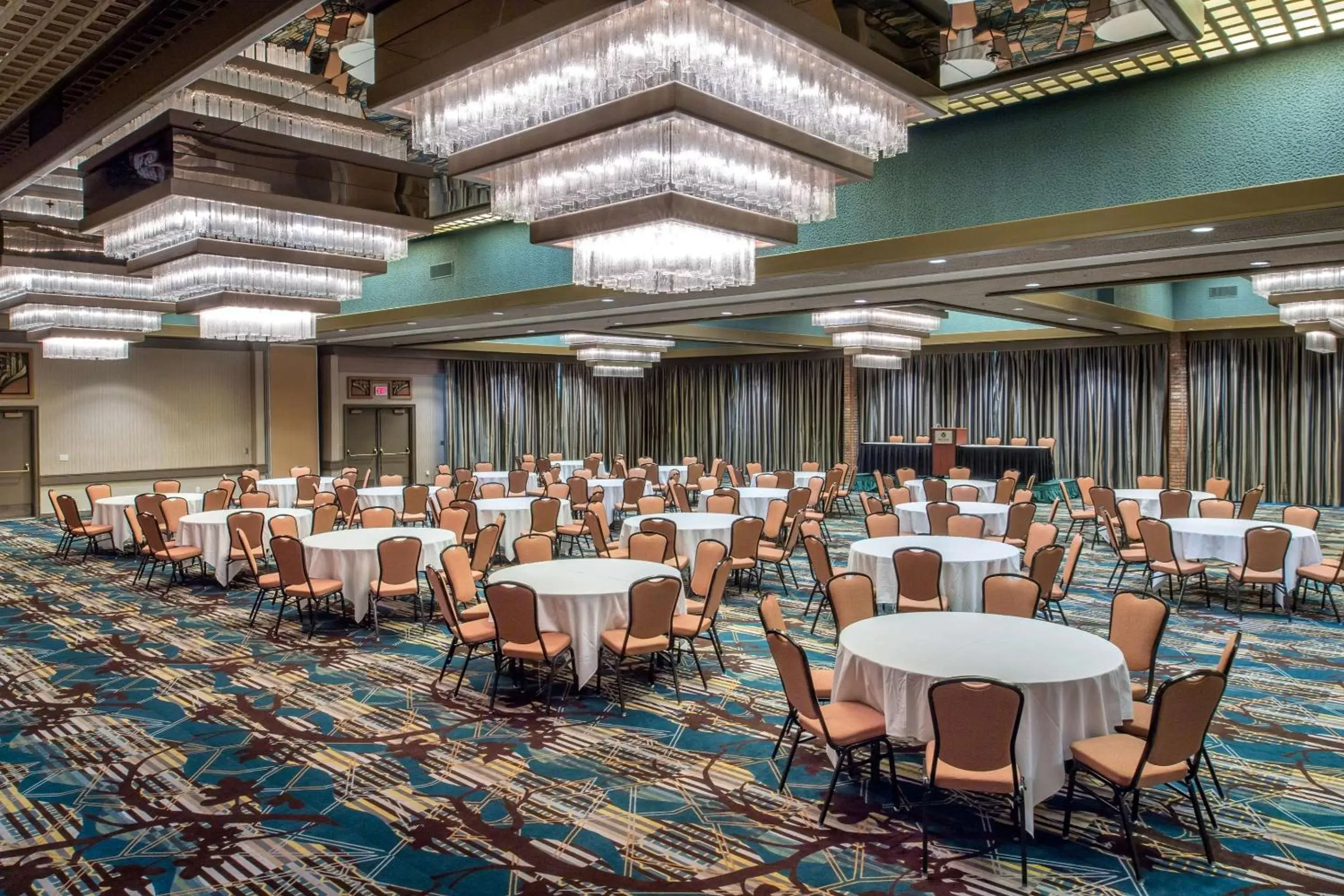 Banquet/Function facilities, Restaurant/Places to Eat in Red Lion Hotel Pasco Airport & Conference Center