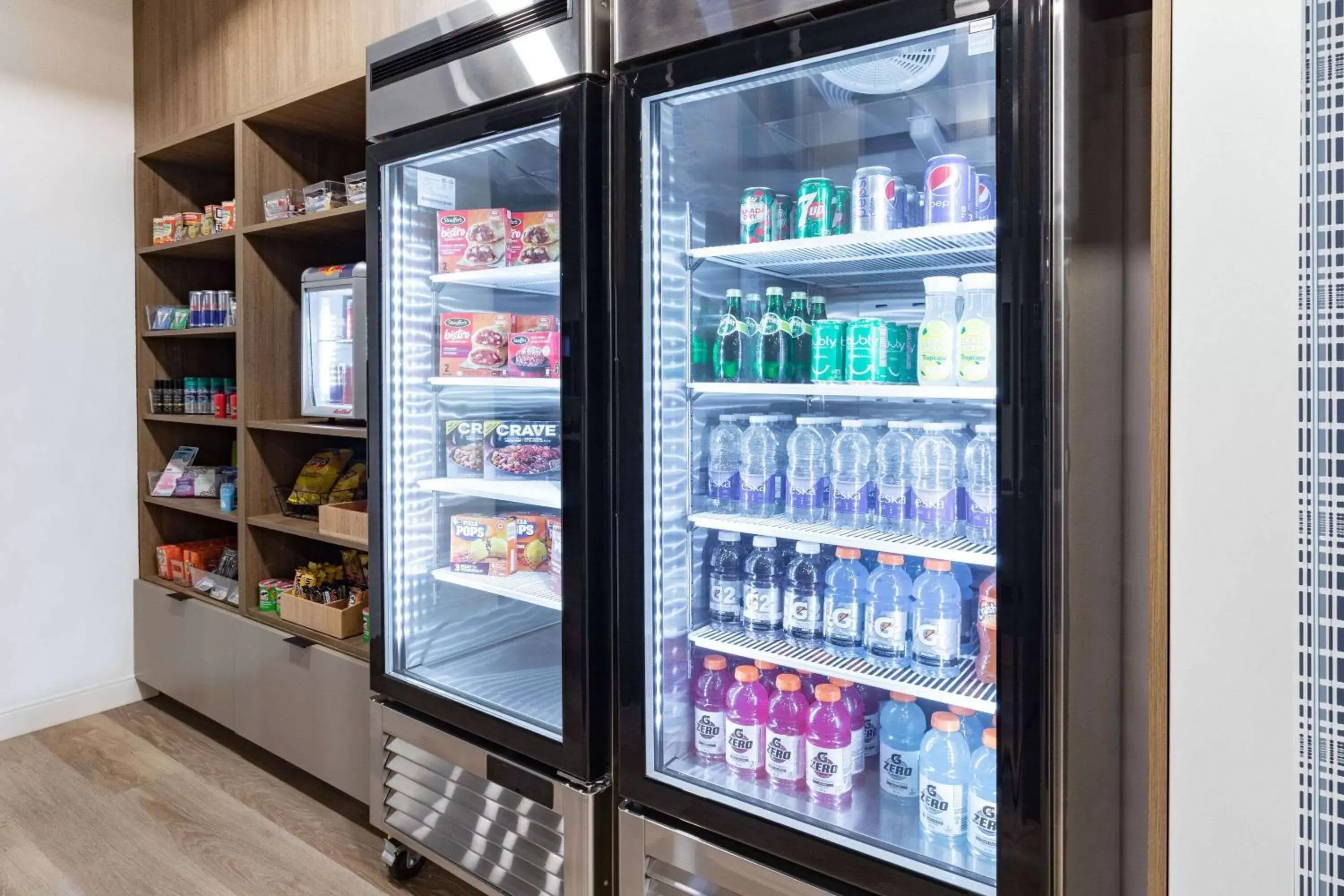 Food and drinks in Microtel Inn & Suites by Wyndham Summerside Food and drinks in Microtel Inn & Suites by Wyndham Summerside