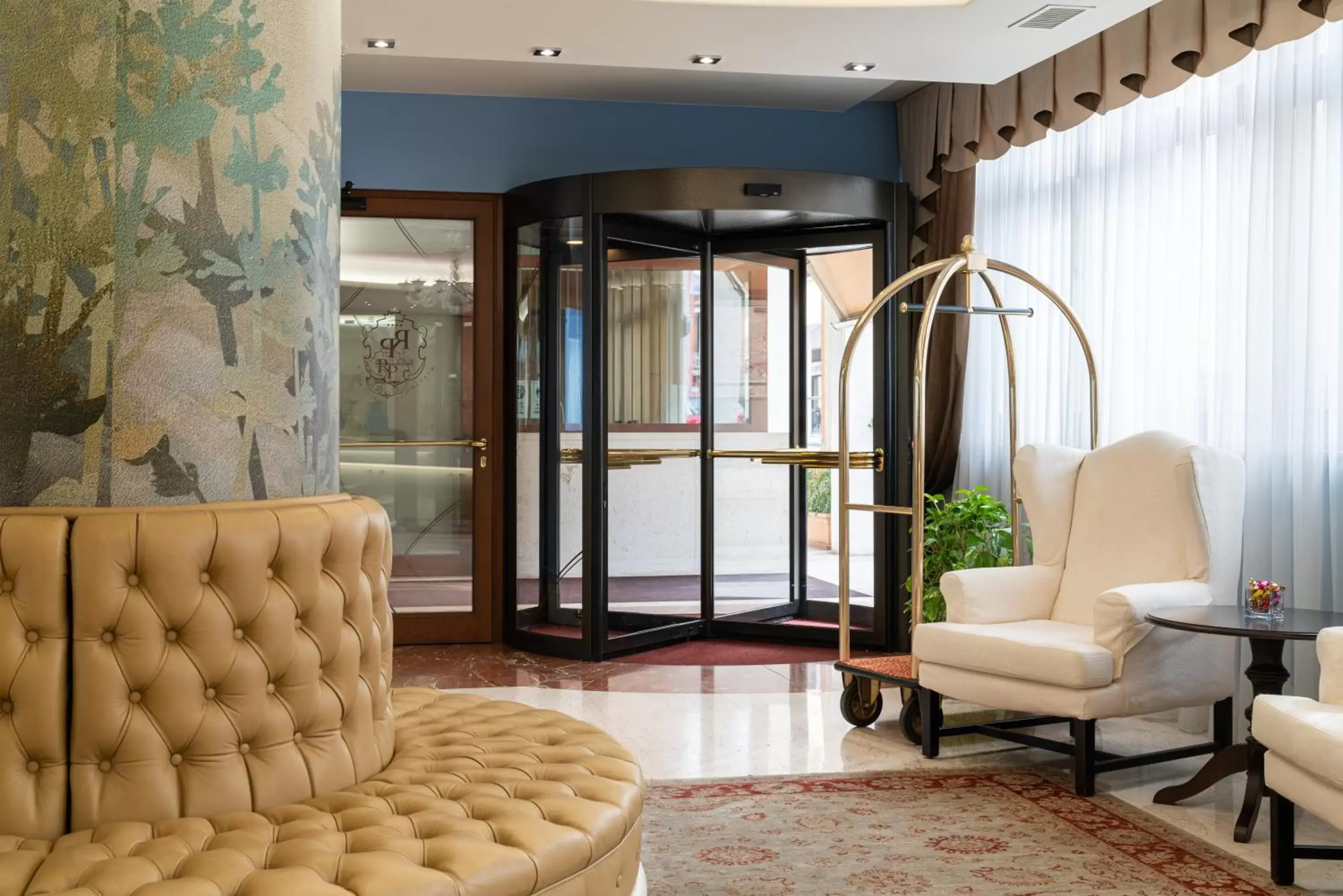 Lobby or reception in Hotel Roxy Plaza Lobby or reception in Hotel Roxy Plaza