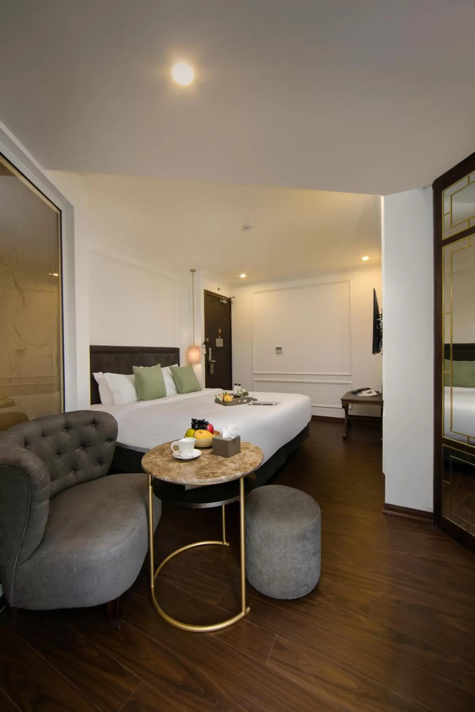 Bed, Seating Area in Hanoi Allure Hotel