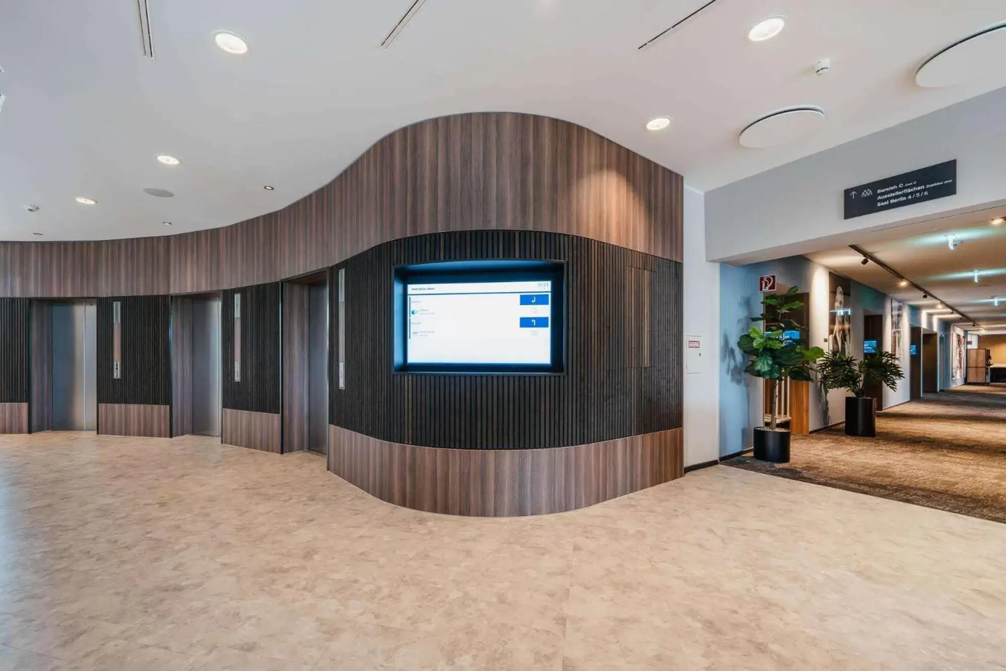 Lobby or reception in Hotel Berlin, Berlin, a member of Radisson Individuals