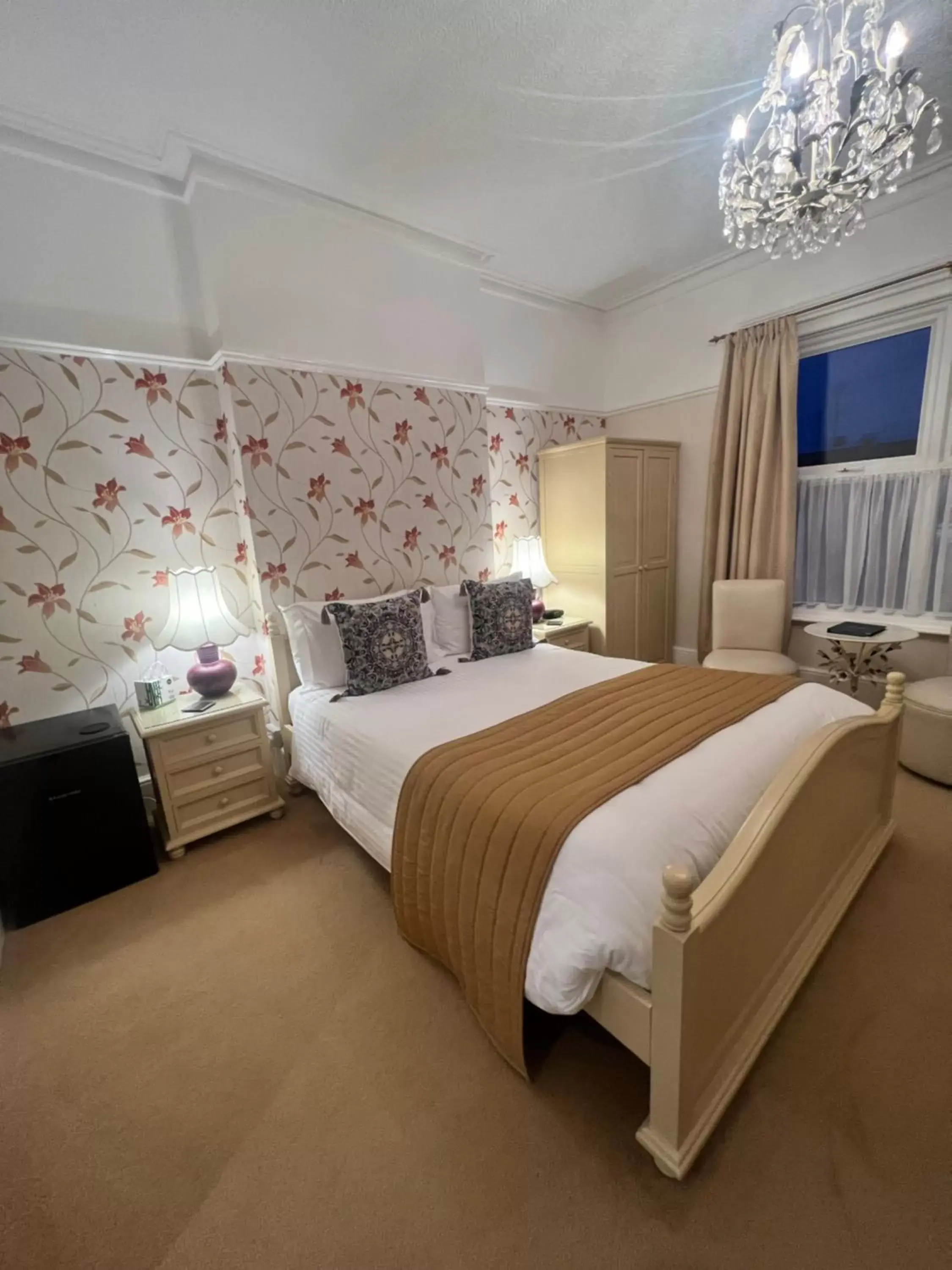 Property building, Bed in Birkdale Guest House