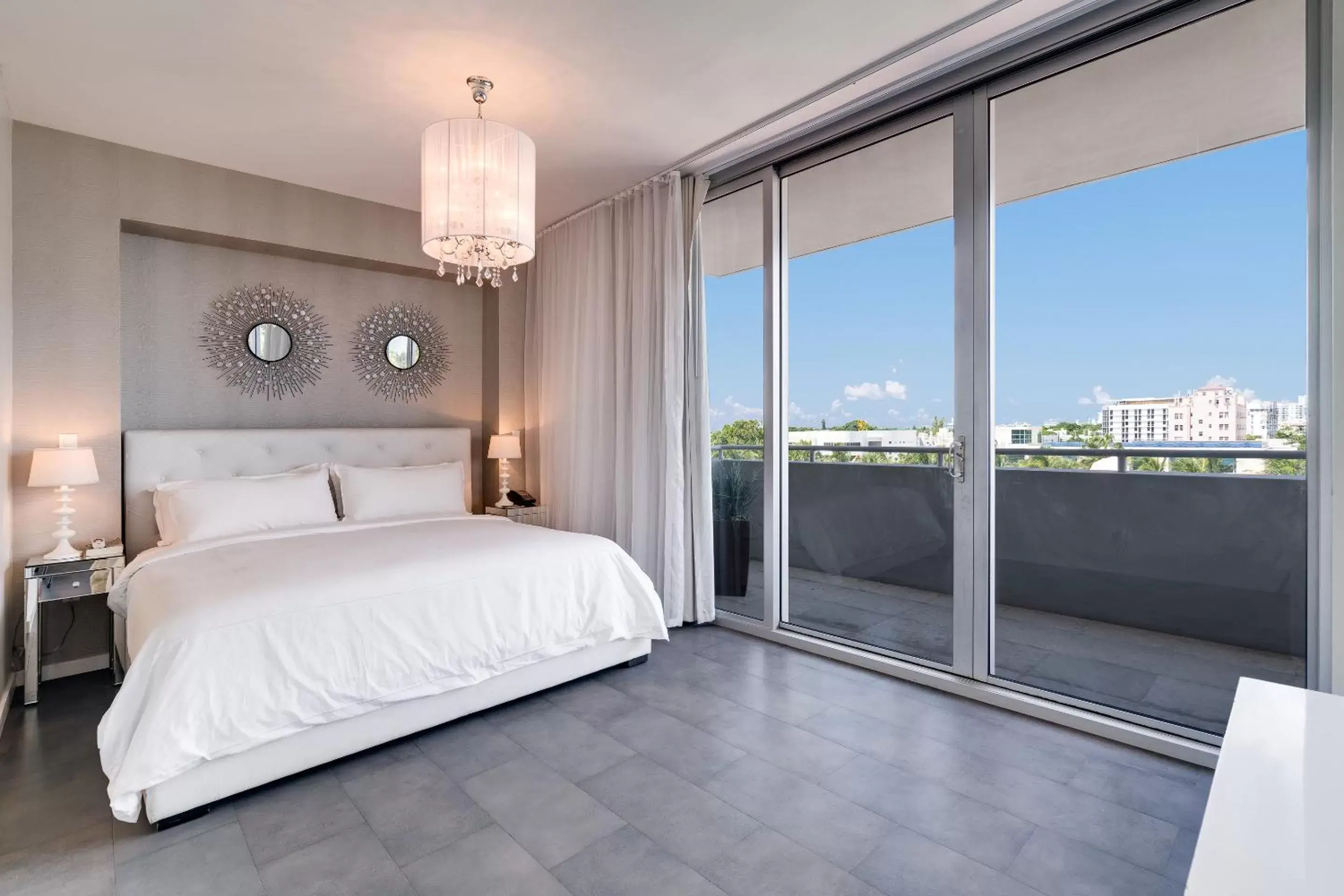 Bedroom in Boulan South Beach