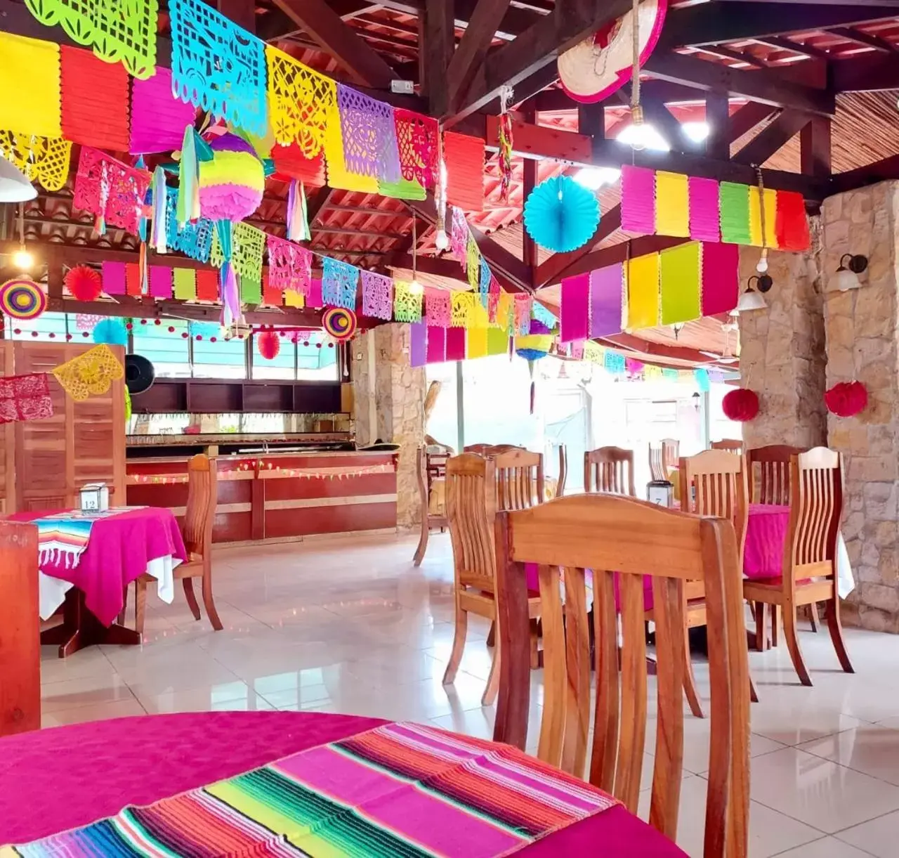 Restaurant/places to eat in Amapola Resort Restaurant/places to eat in Amapola Resort