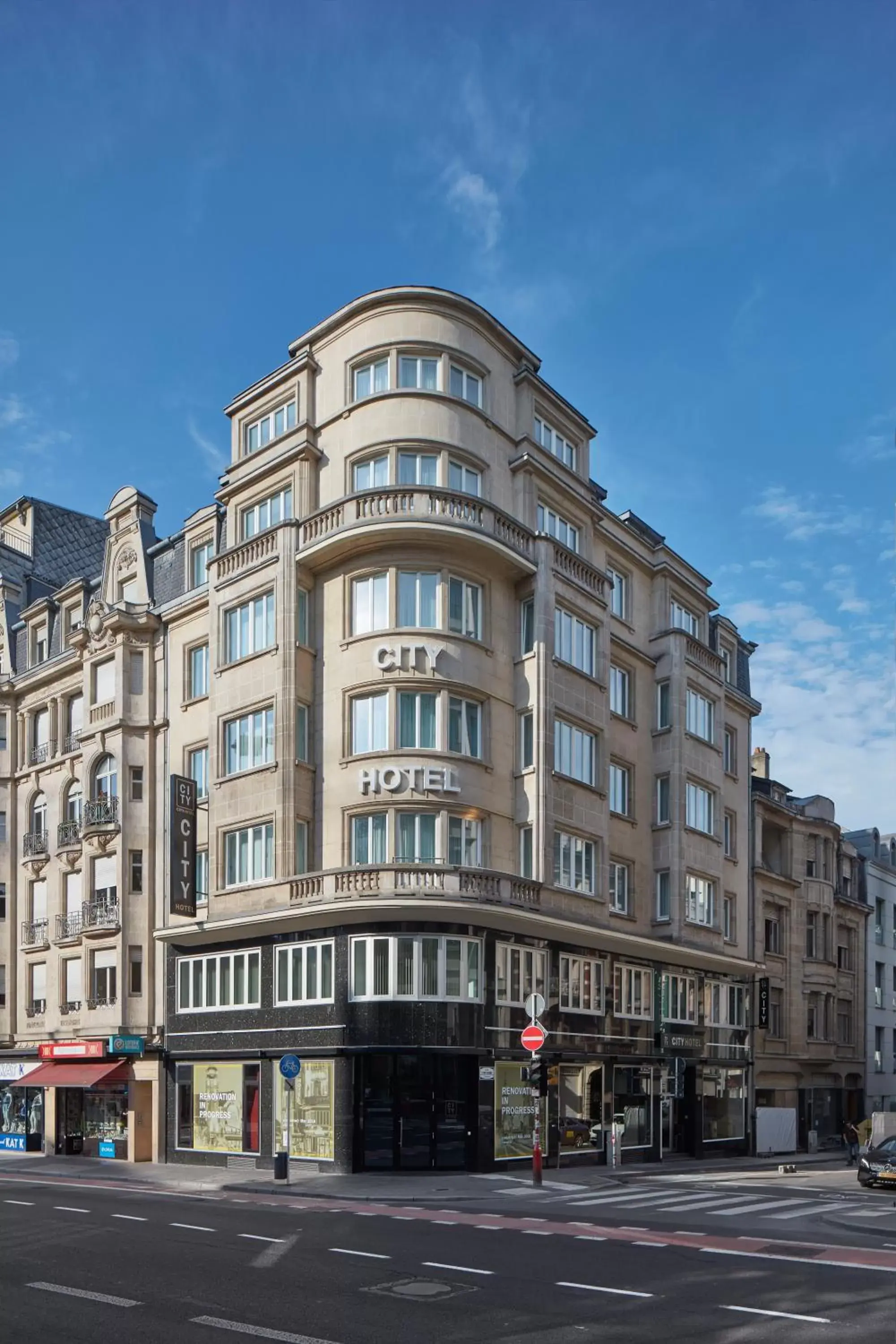 Facade/entrance, Property Building in City Hotel