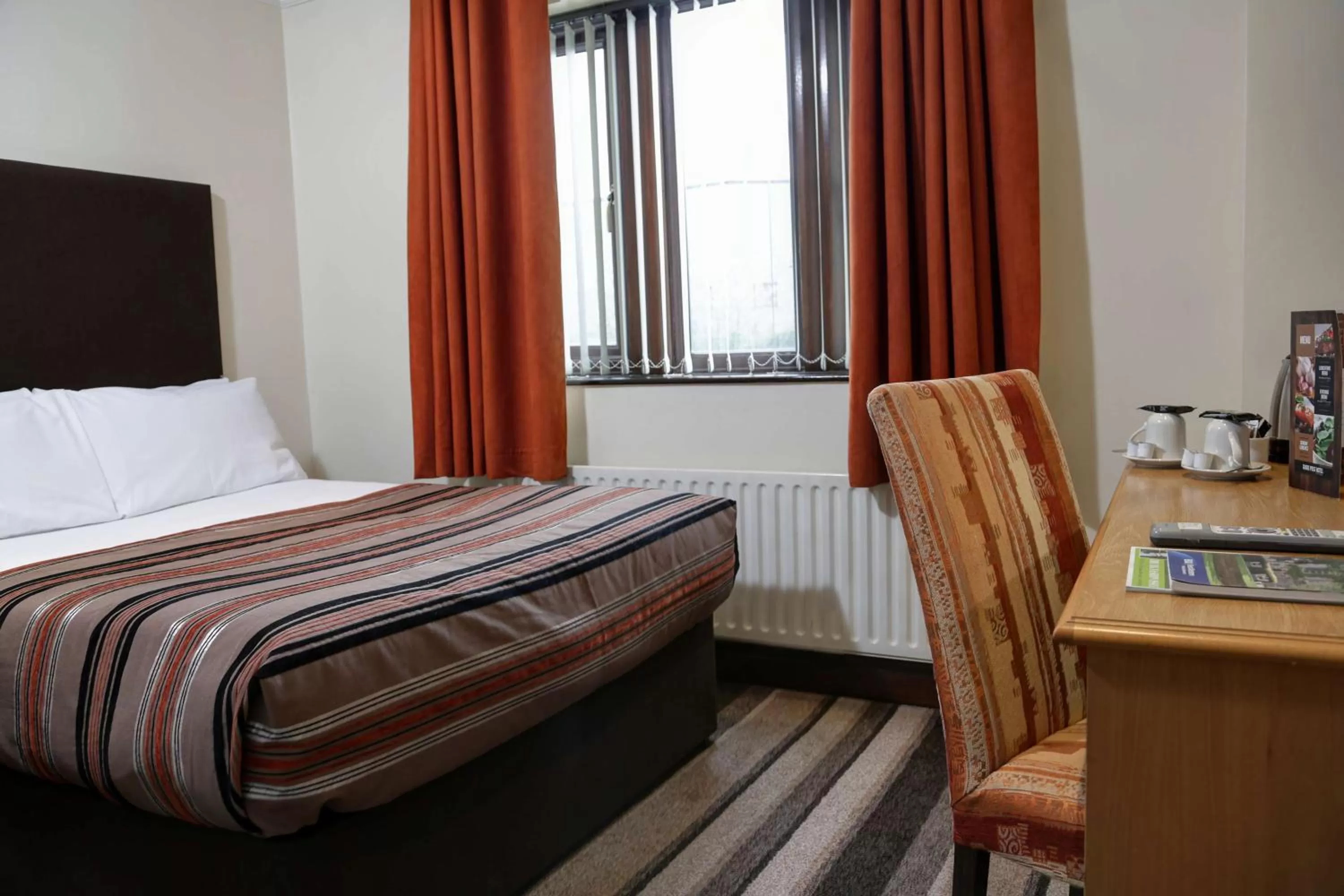Photo of the whole room, Bed in Best Western Bradford Guide Post Hotel