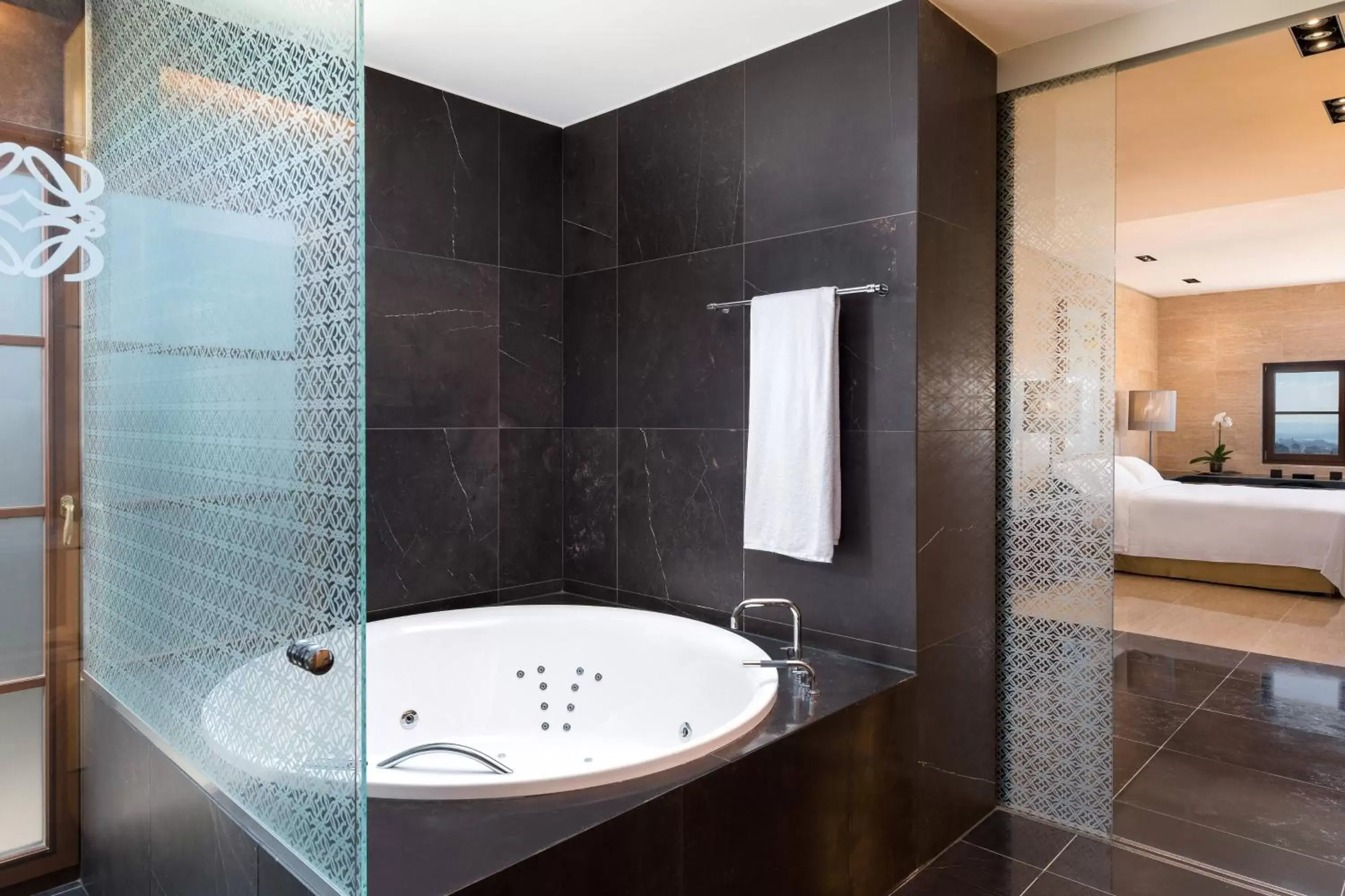 Bathroom in Castillo Hotel Son Vida, a Luxury Collection Hotel, Mallorca - Adults Only