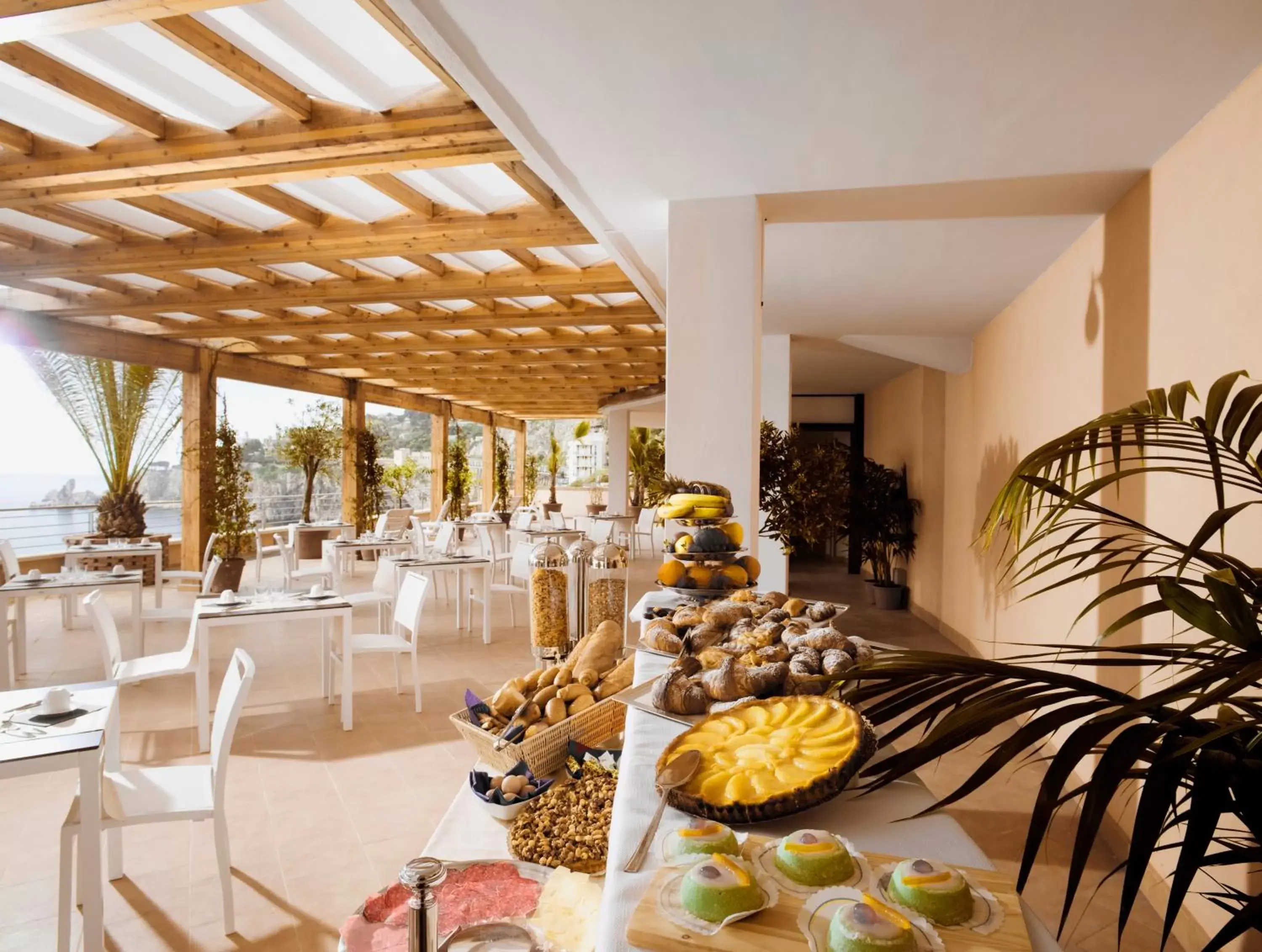 Buffet breakfast in Taormina Panoramic Hotel