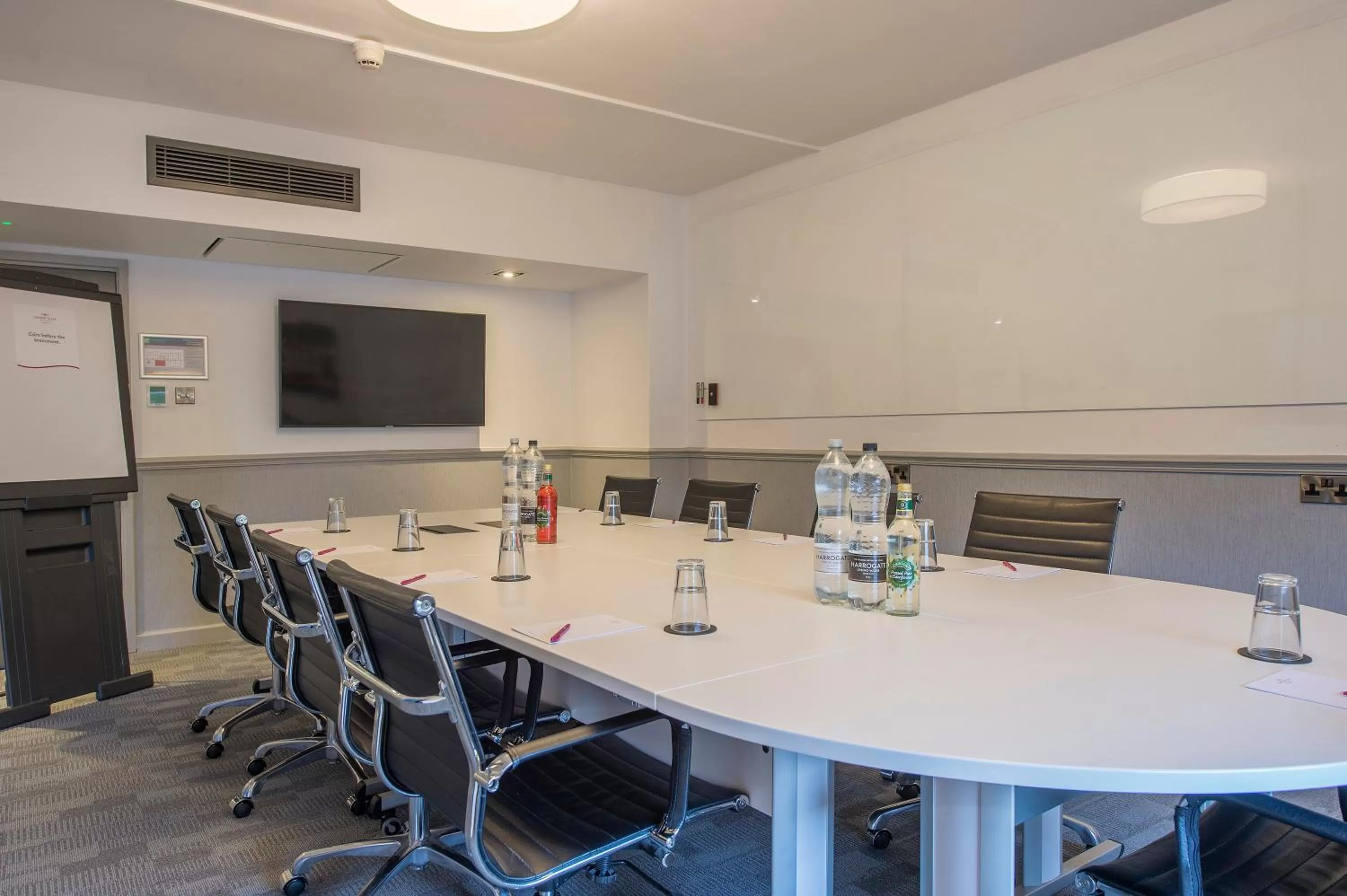 Meeting/conference room in Crowne Plaza - Sheffield by IHG